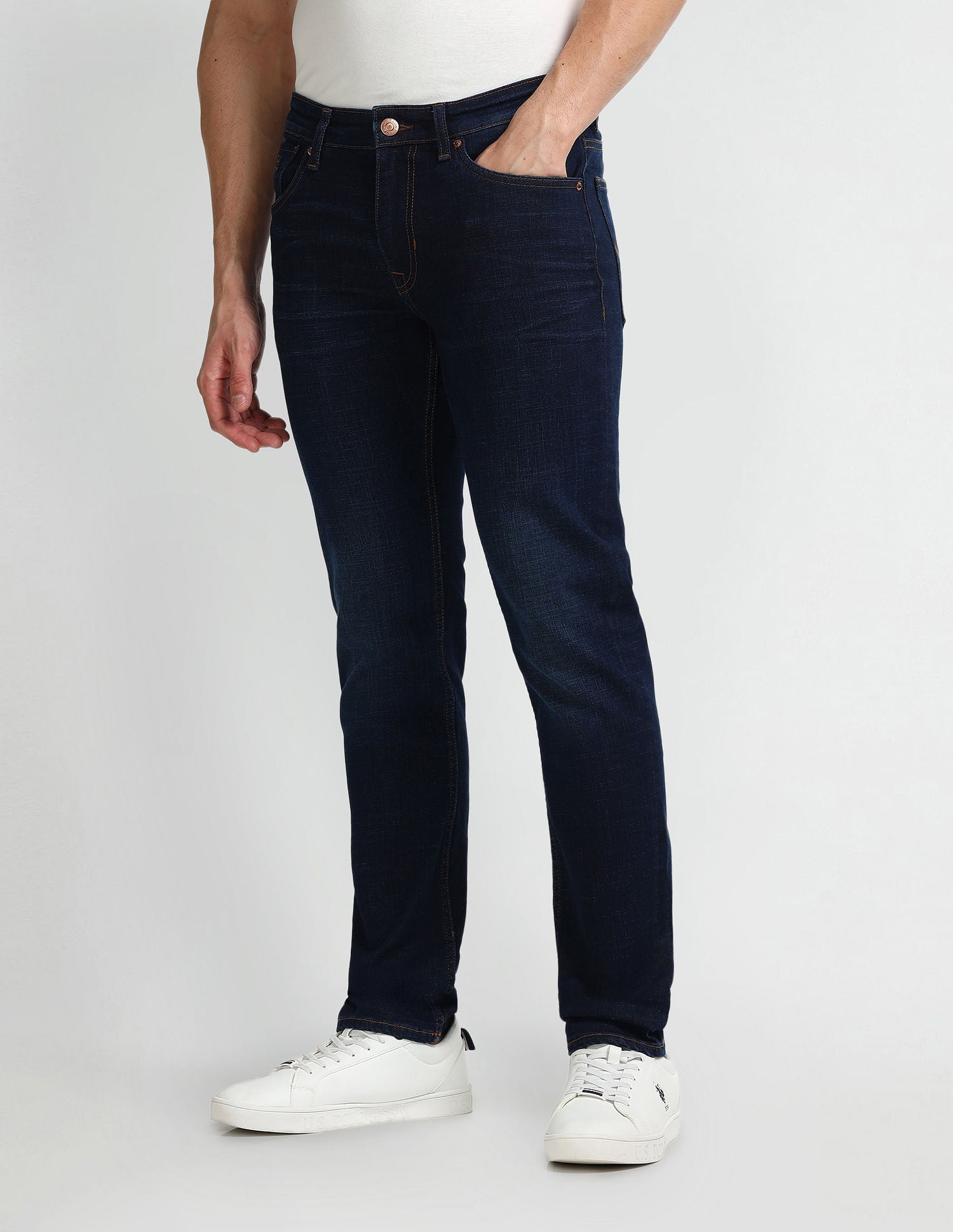 Brandon Slim Tapered Blue Jeans Blue - U.S. Polo Assn. India | Large