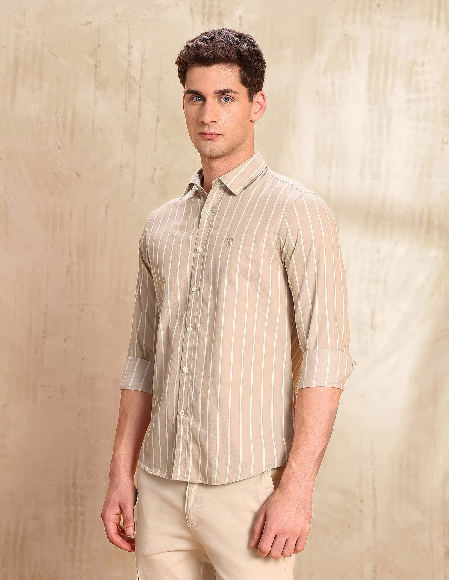 Dobby Tailored Fit Shirt Beige - U.S. POLO ASSN. | Large