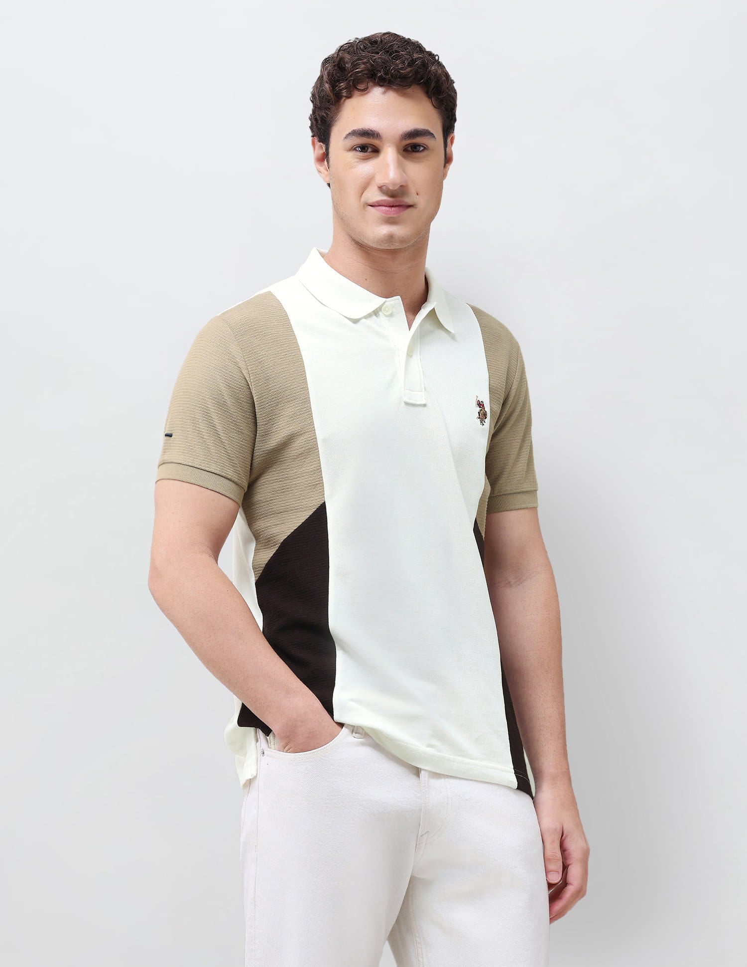 Colourblocked Slim Fit Polo Shirt Ivory - U.S. Polo Assn. India | Large