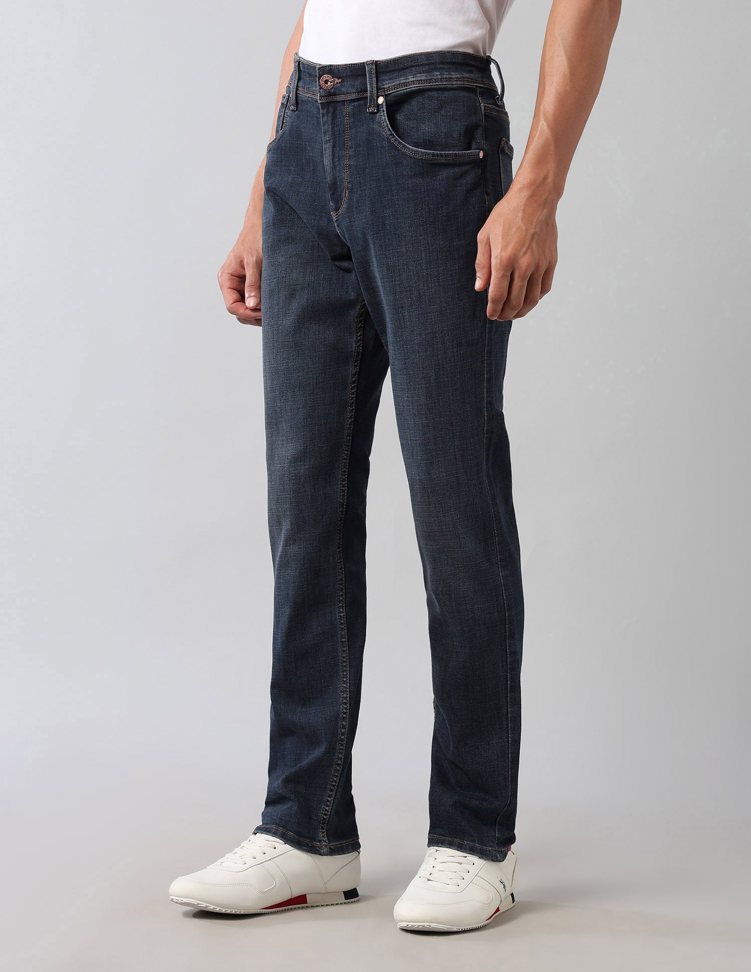 Brandon Slim Tapered Fit Blue Ultra Soft Jeans Blue - U.S. Polo Assn. India | Large