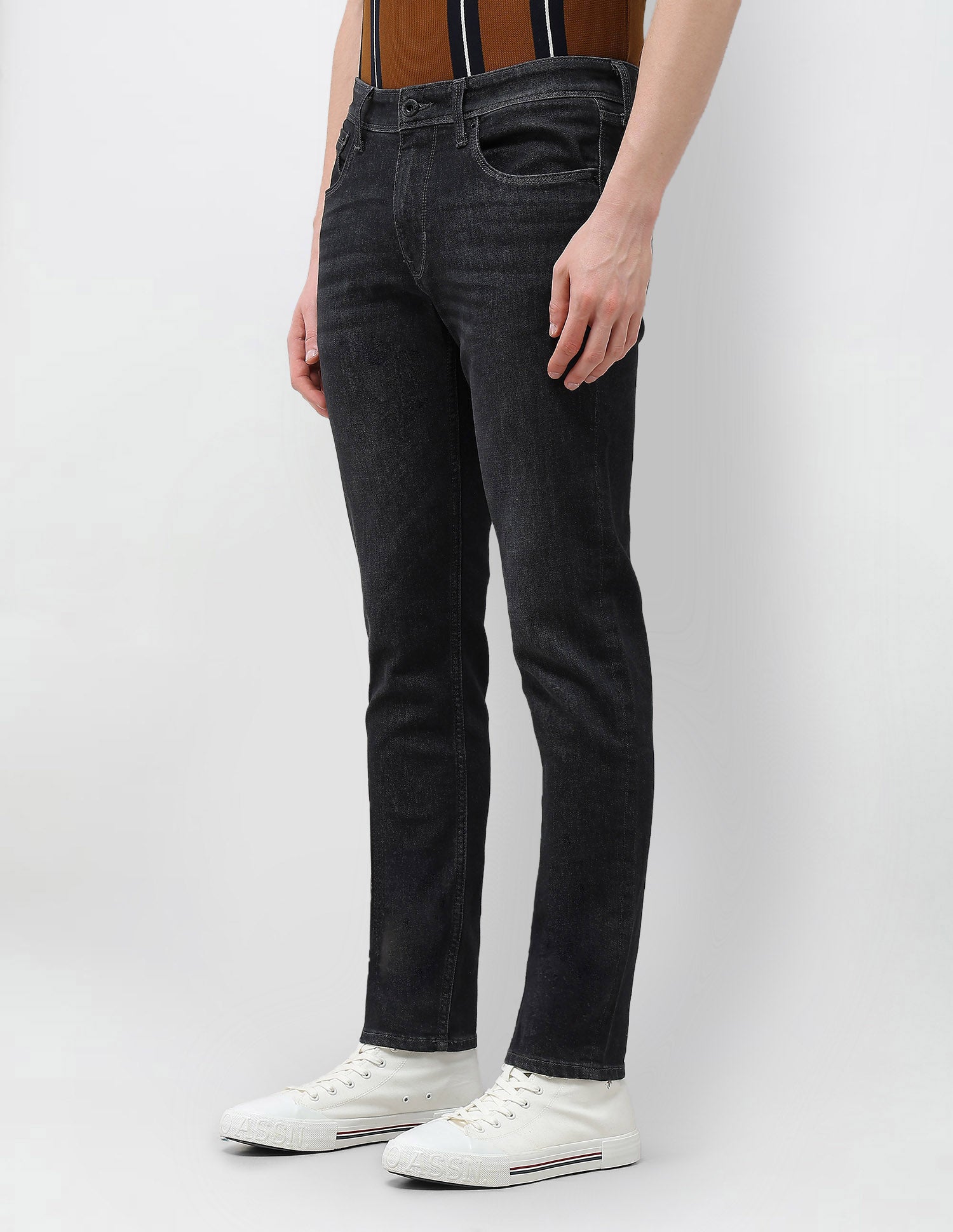 Brandon Slim-Tapered Fit Jeans Washed Black - U.S. Polo Assn. India | Large