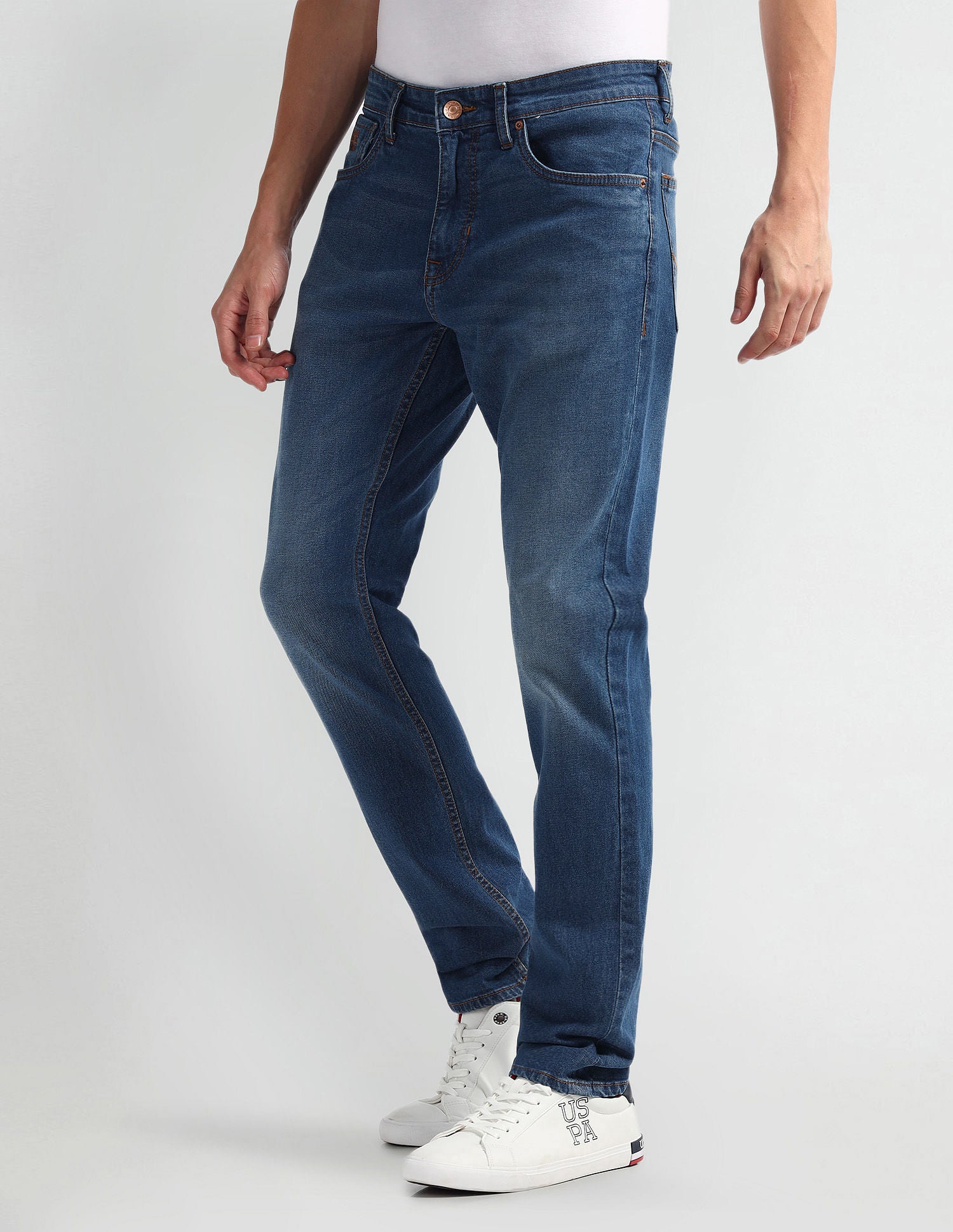 Brandon Slim Tapered Fit Mid Wash Jeans Blue - U.S. POLO ASSN. | Large