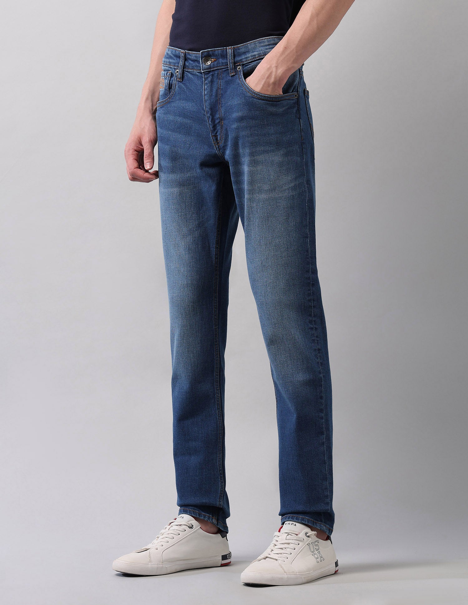 Brandon Slim Tapered Fit Blue Jeans Blue - U.S. POLO ASSN. | Large