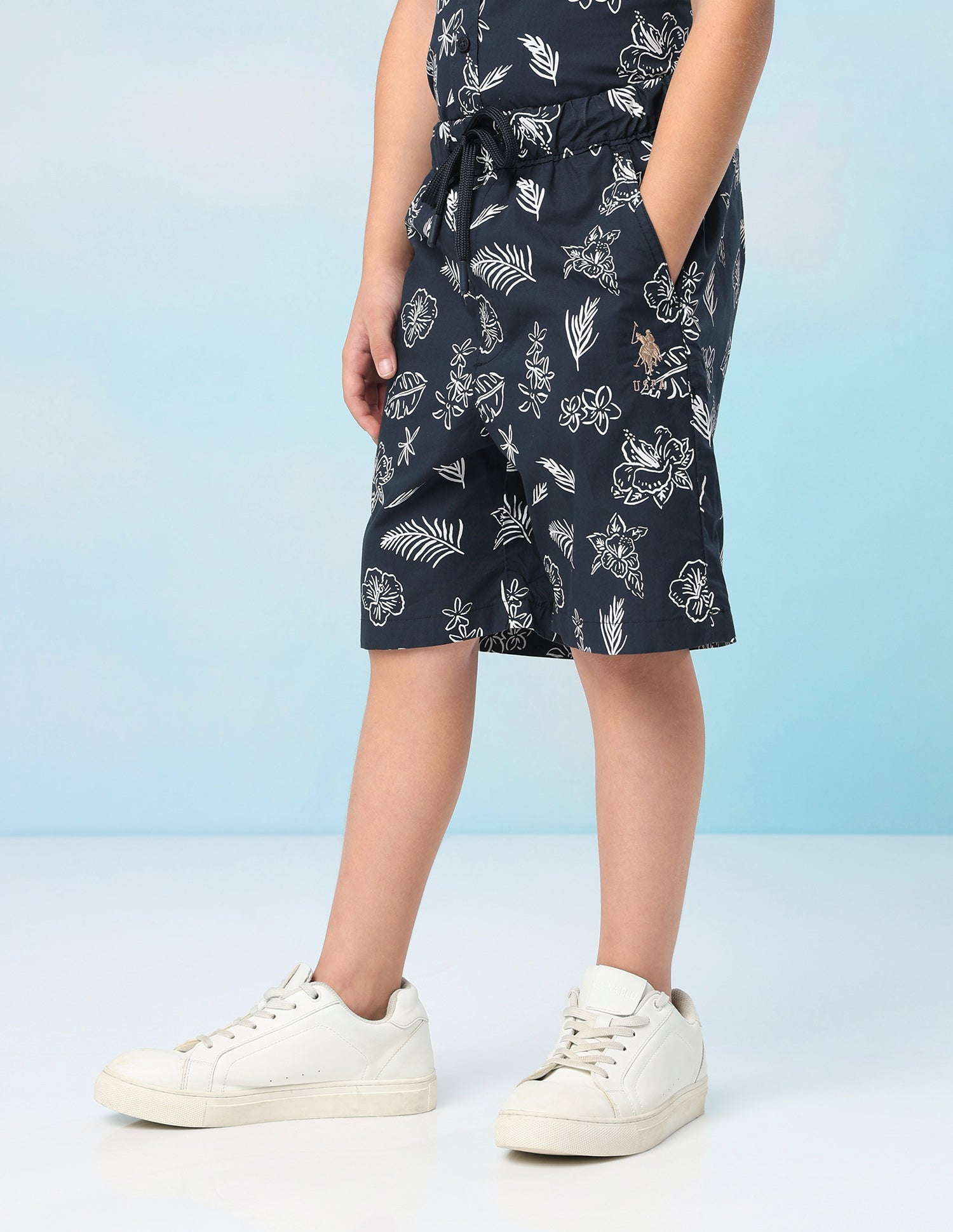 Floral Printed Slim Fit Shorts Navy - U.S. Polo Assn. India | Large