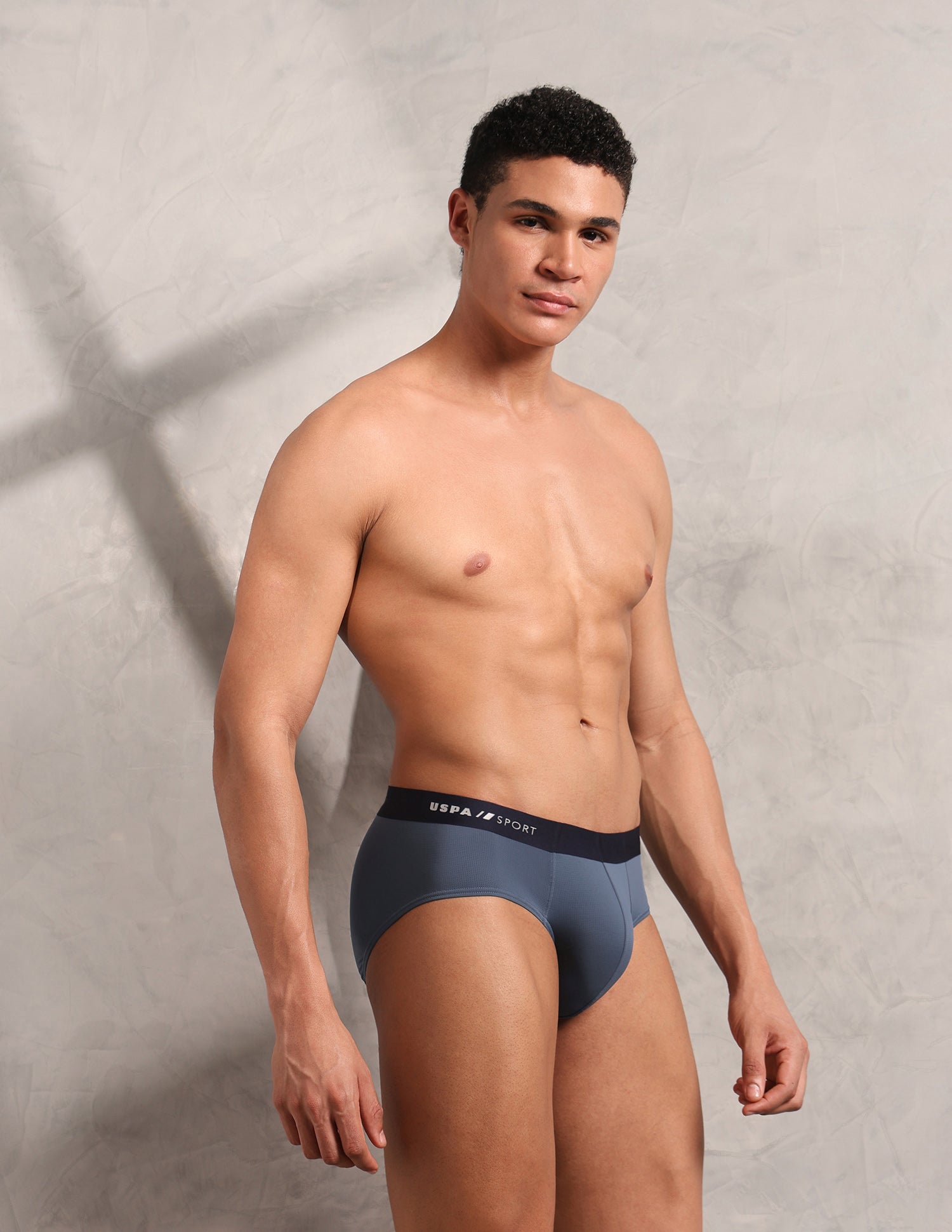 Seamless Sports RB003 Mesh Brief Vintage Indigo - U.S. Polo Assn. India | Large