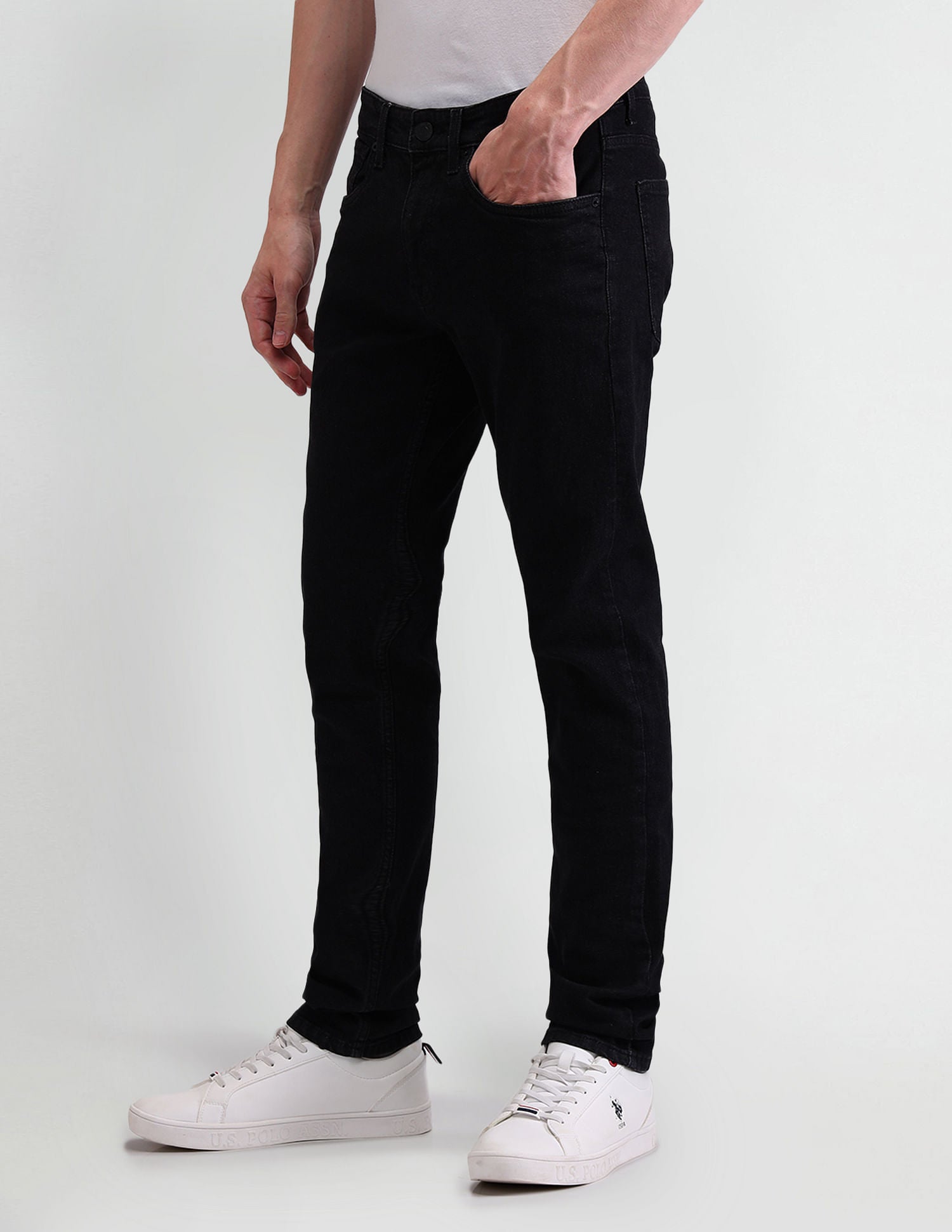 Brandon Slim Tapered Black Jeans Black - U.S. Polo Assn. India | Large