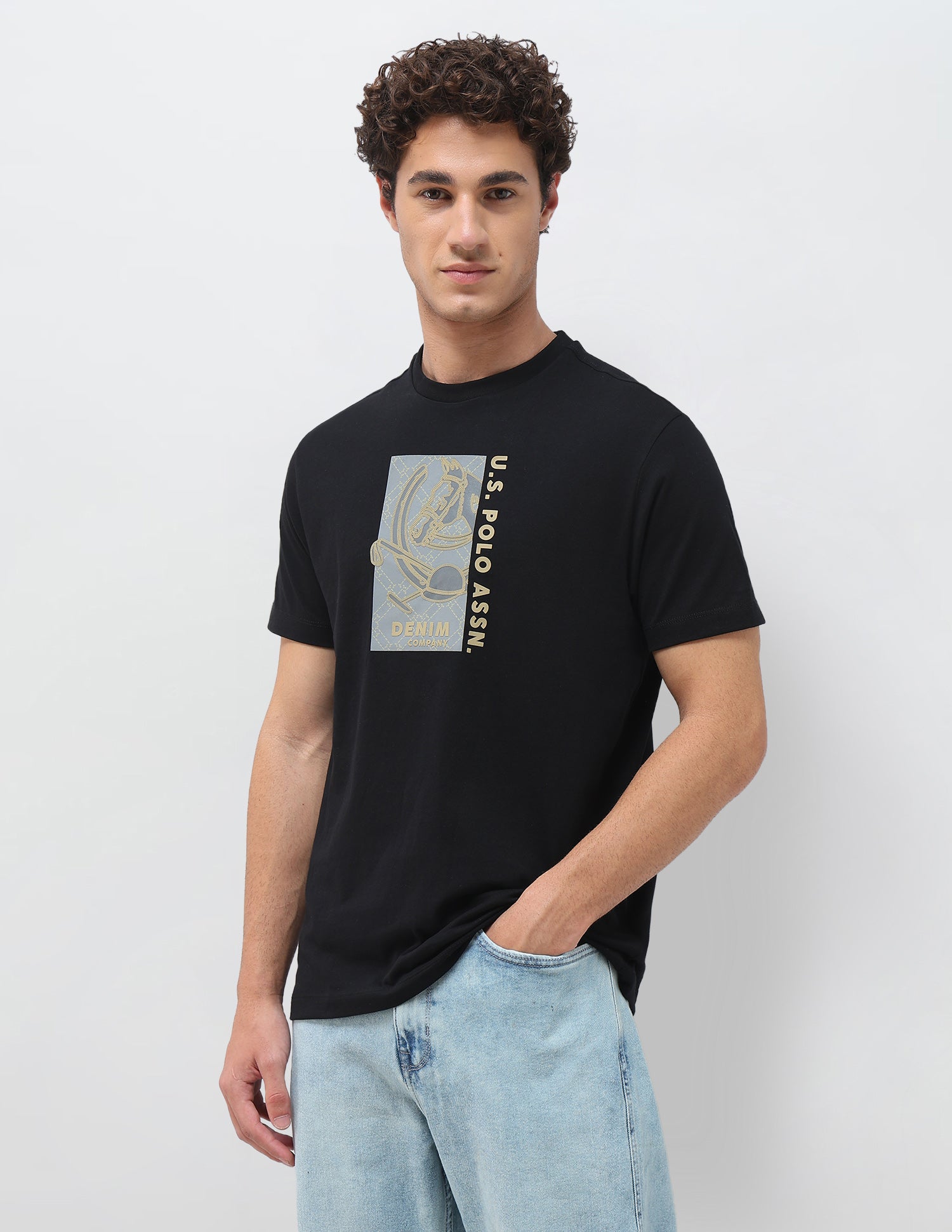 Graphic Brand Embossed Slim Fit T-Shirt Black - U.S. Polo Assn. India | Large