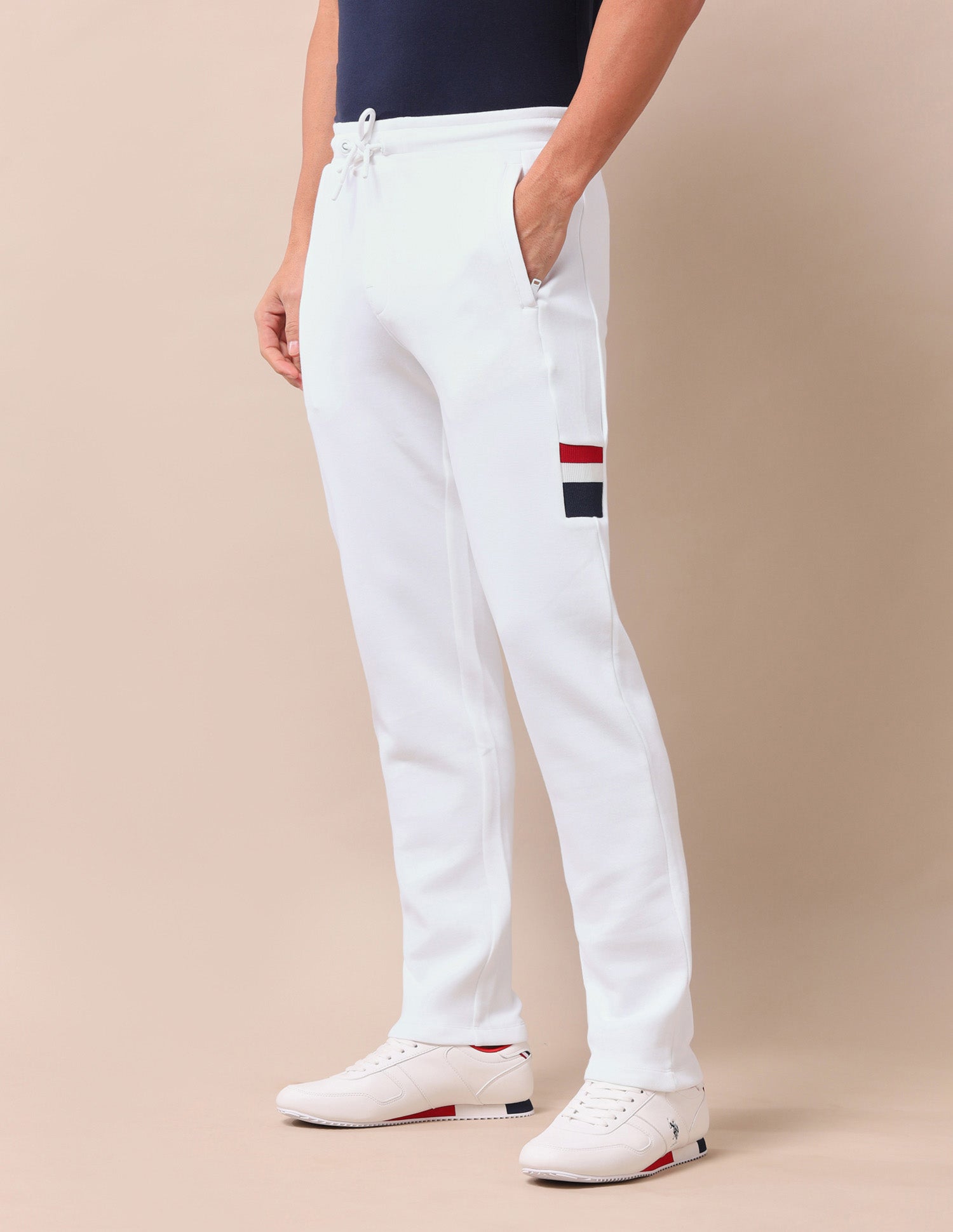 Solid White - U.S. Polo Assn. India | Large