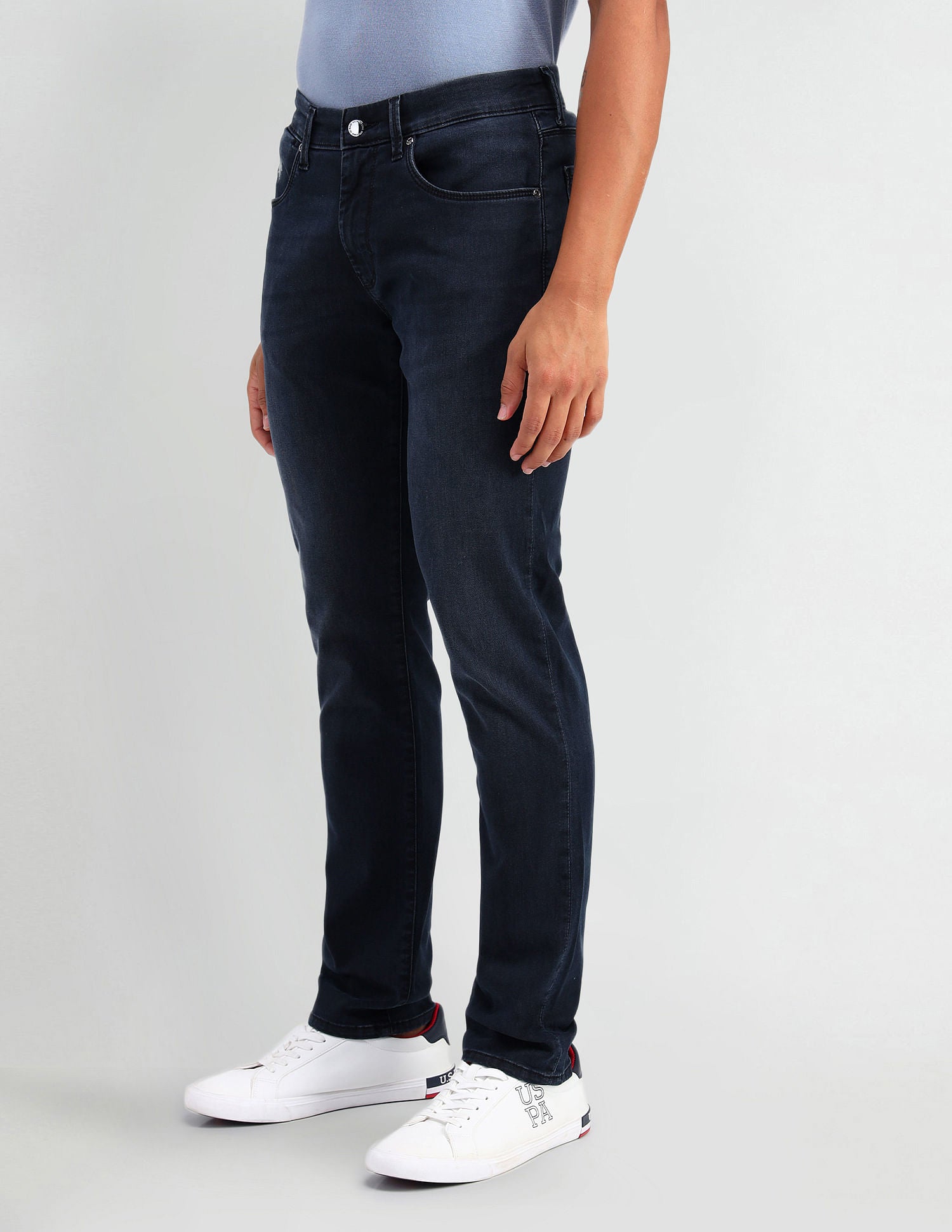 Brandon Slim Tapered Fit Blue Jeans Blue - U.S. Polo Assn. India | Large