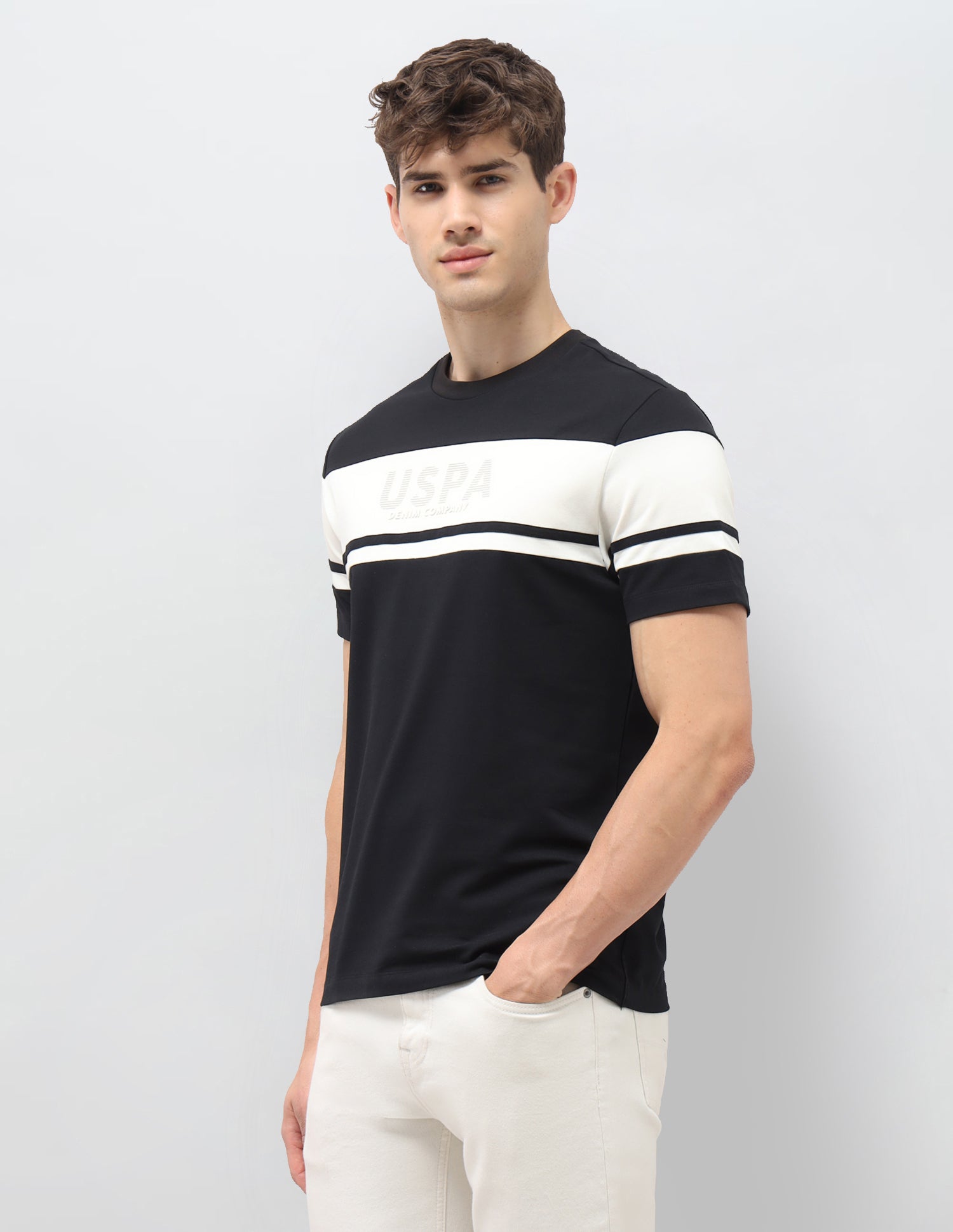 Colourblocked Slim Fit T-Shirt Black - U.S. Polo Assn. India | Large