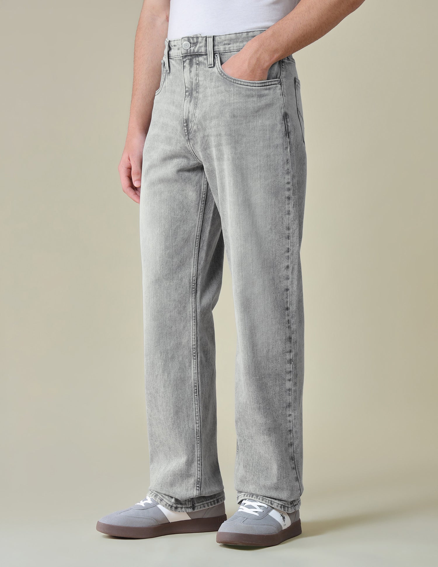 Logan Loose Straight Fit Grey Jeans Light Grey - U.S. Polo Assn. India | Large