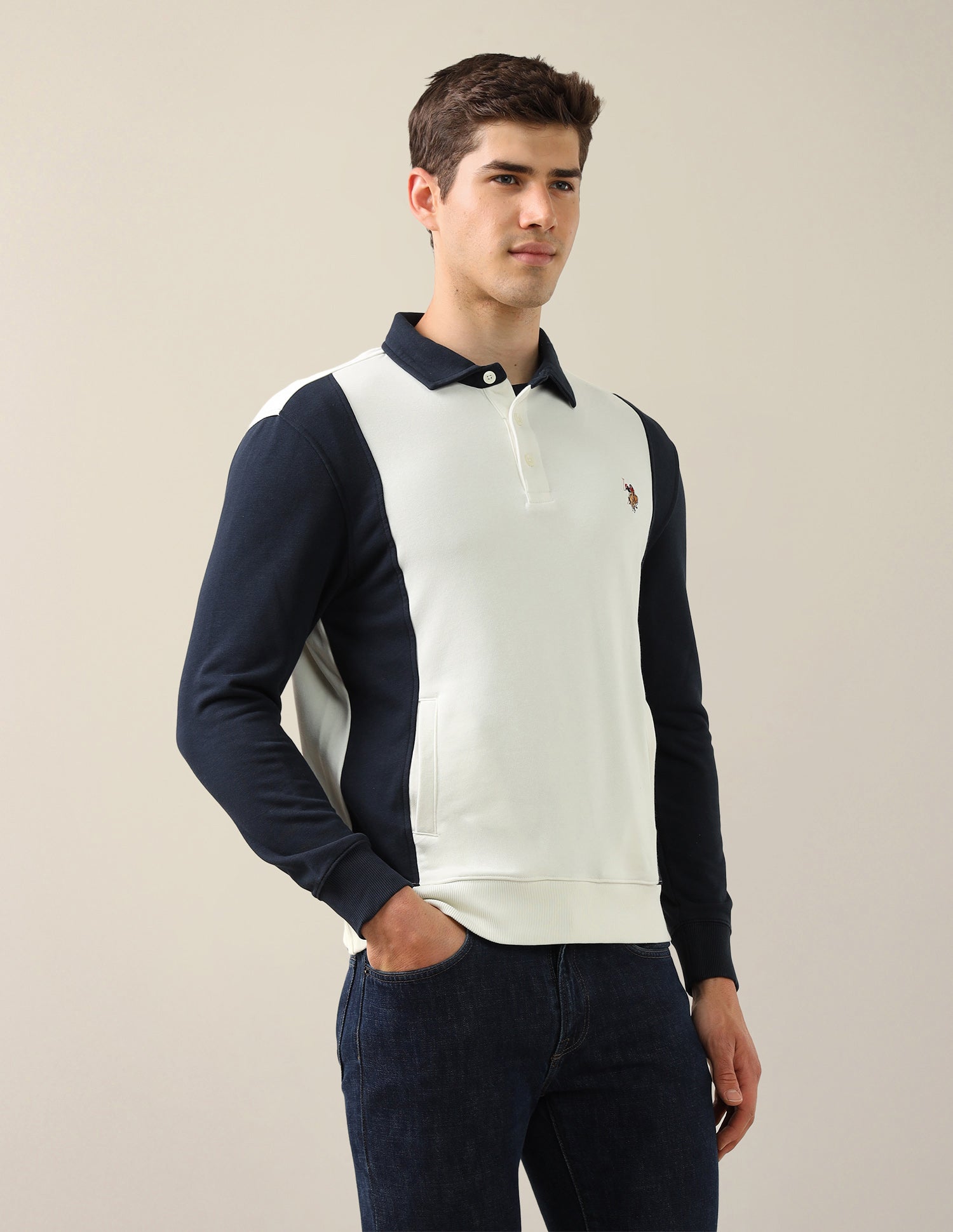 Colour Blocked Regular Fit Sweatshirt Ivory - U.S. Polo Assn. India | Large