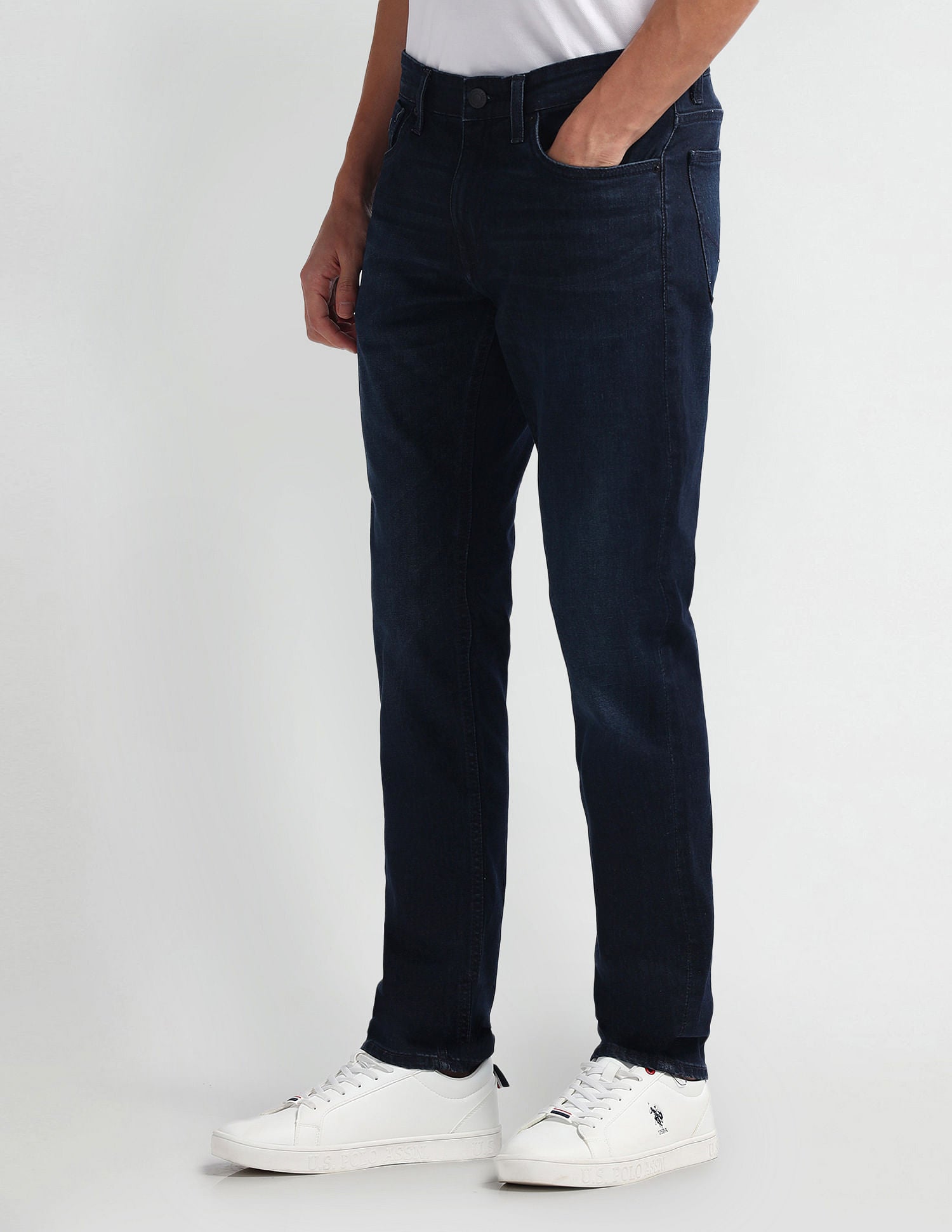 Brandon Slim Tapered Fit Blue Jeans Dark Blue - U.S. Polo Assn. India | Large