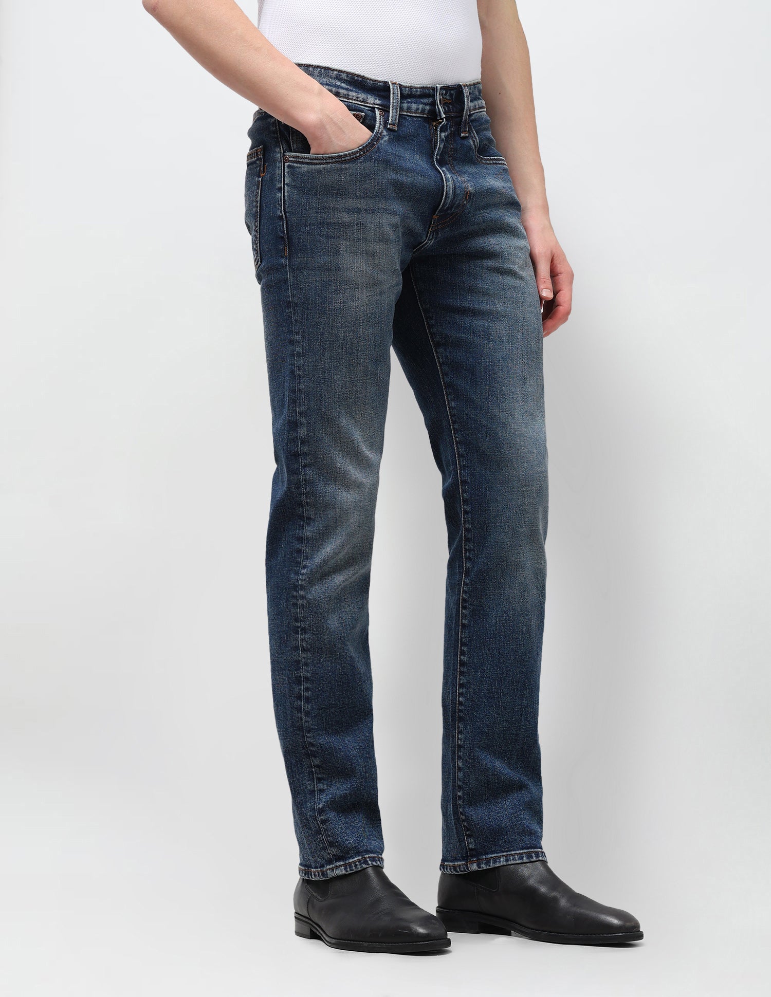 Harold Slim Straight Fit Blue Jeans Tinted Blue - U.S. Polo Assn. India | Large