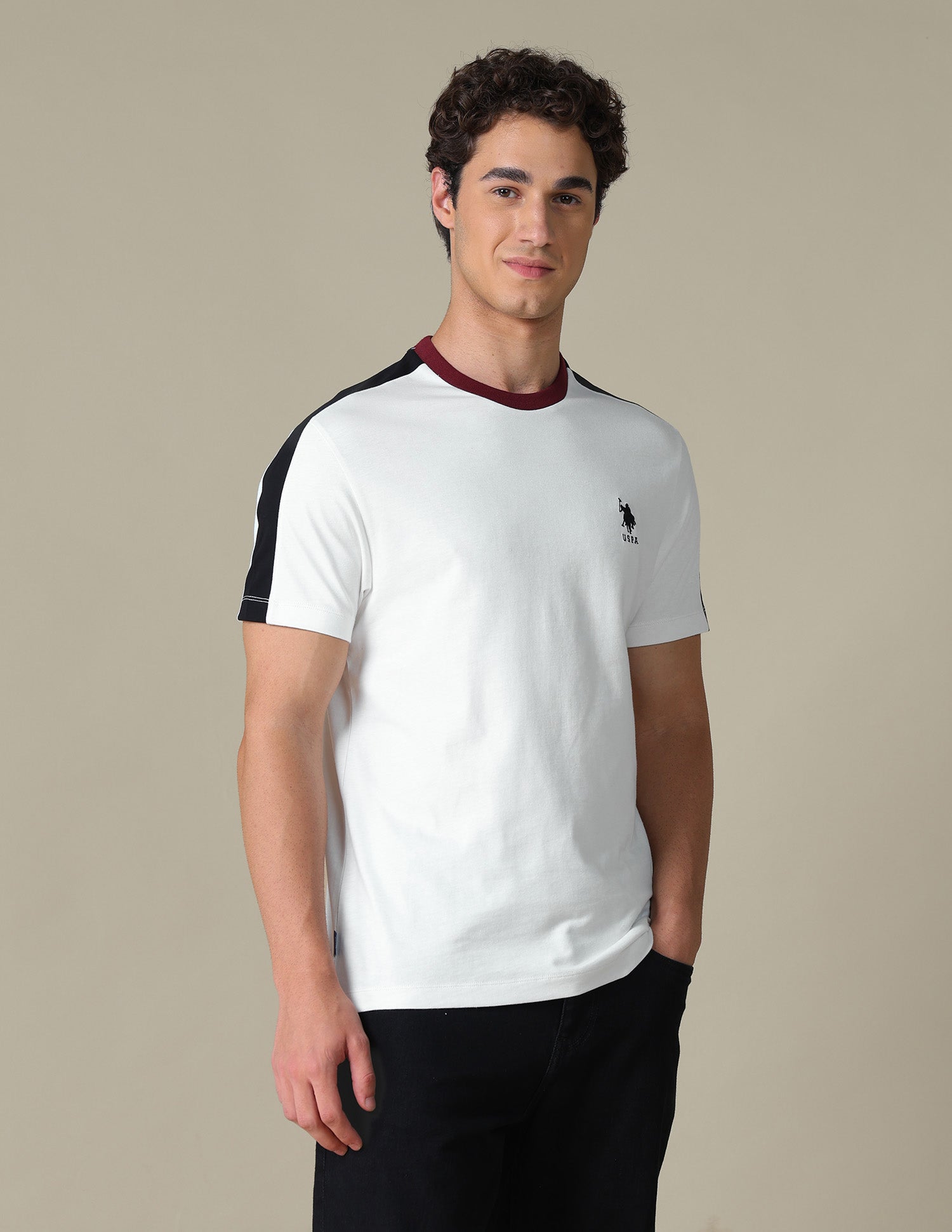 Solid Slim Fit T-Shirt Ivory - U.S. Polo Assn. India | Large