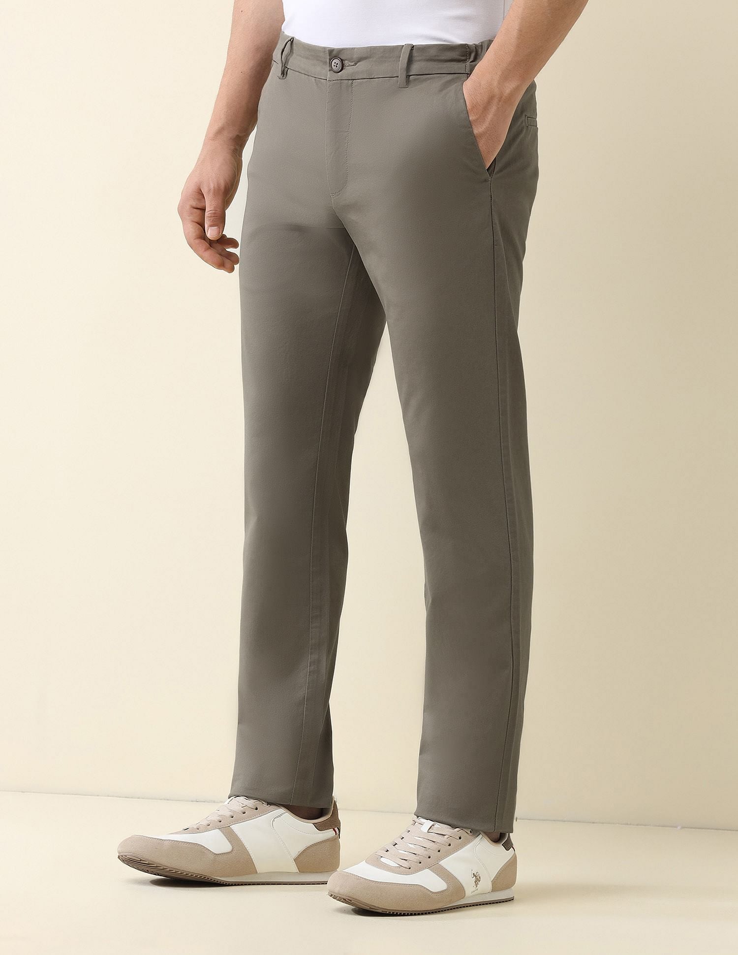 Slim Fit Solid Chinos Dark Brown - U.S. Polo Assn. India | Large