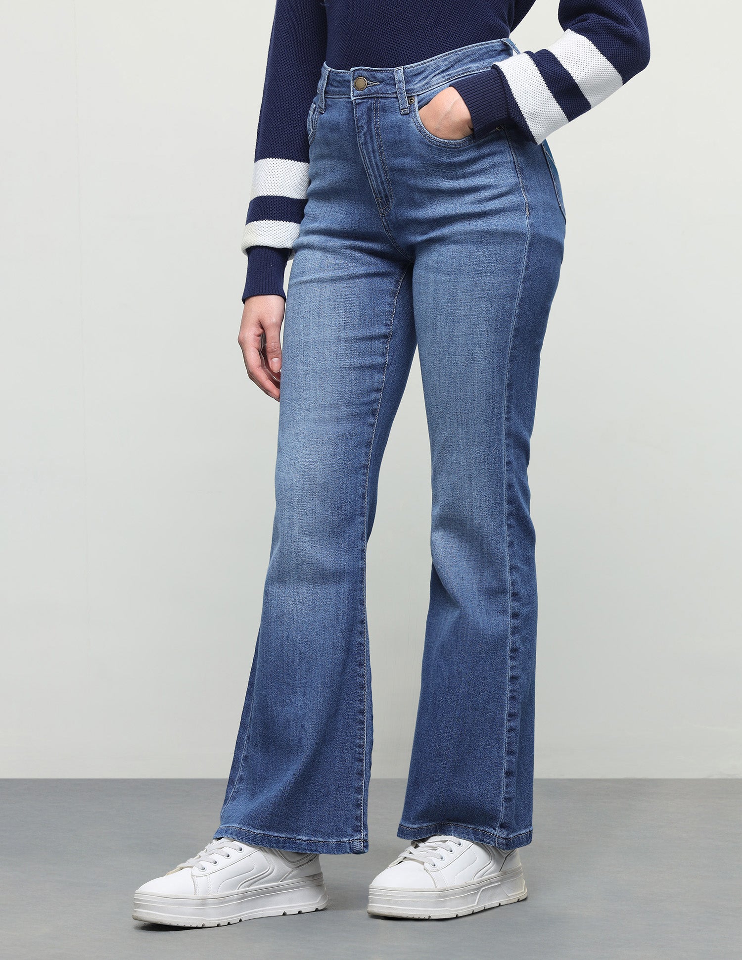 Flared Fit Blue Jeans Dark Blue - U.S. Polo Assn. India | Large