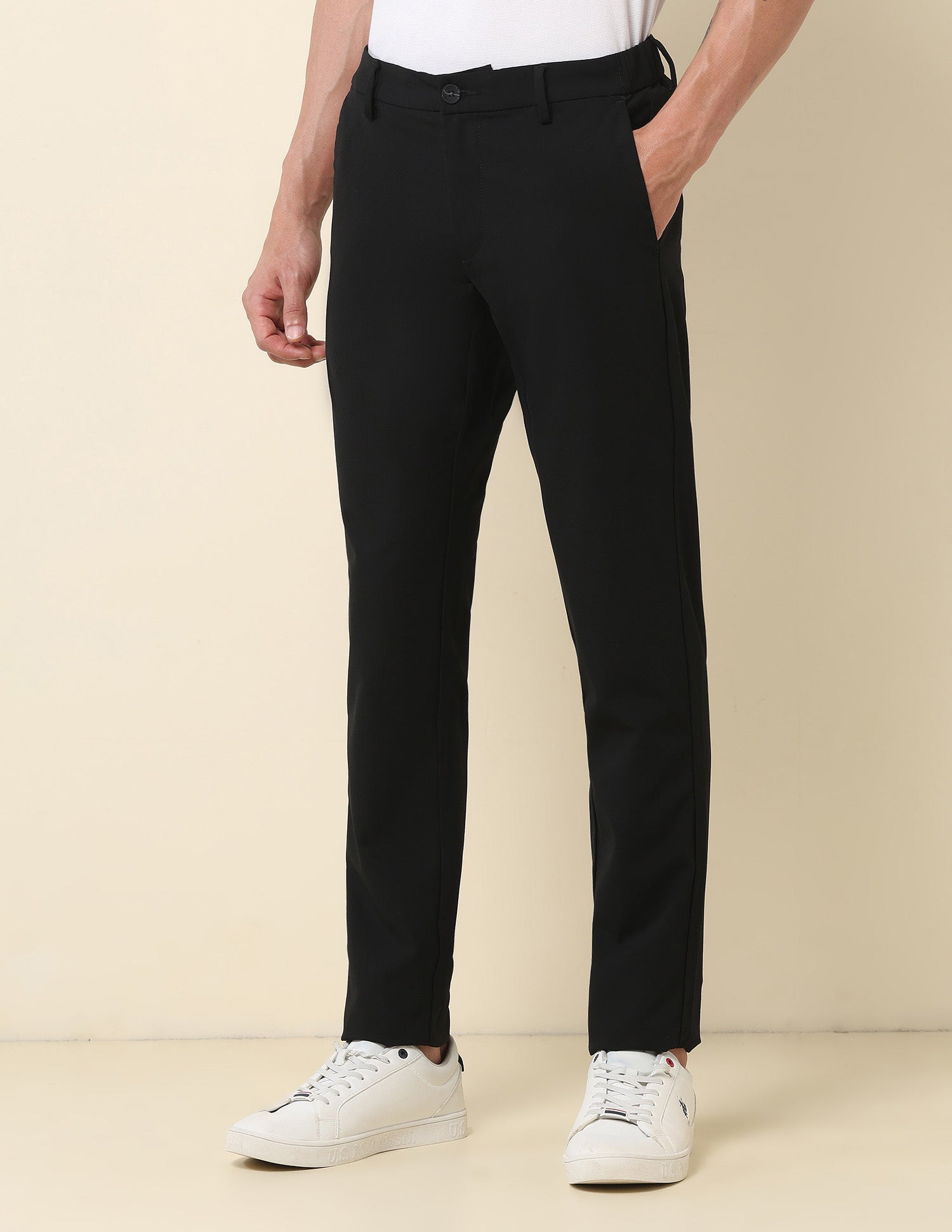 Austin Slim Fit Solid Trousers Black - U.S. Polo Assn. India | Large
