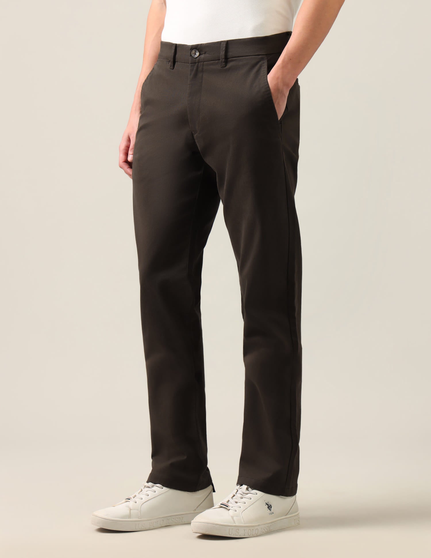 Riley Straight Fit Twill Trousers Brown - U.S. Polo Assn. India | Large