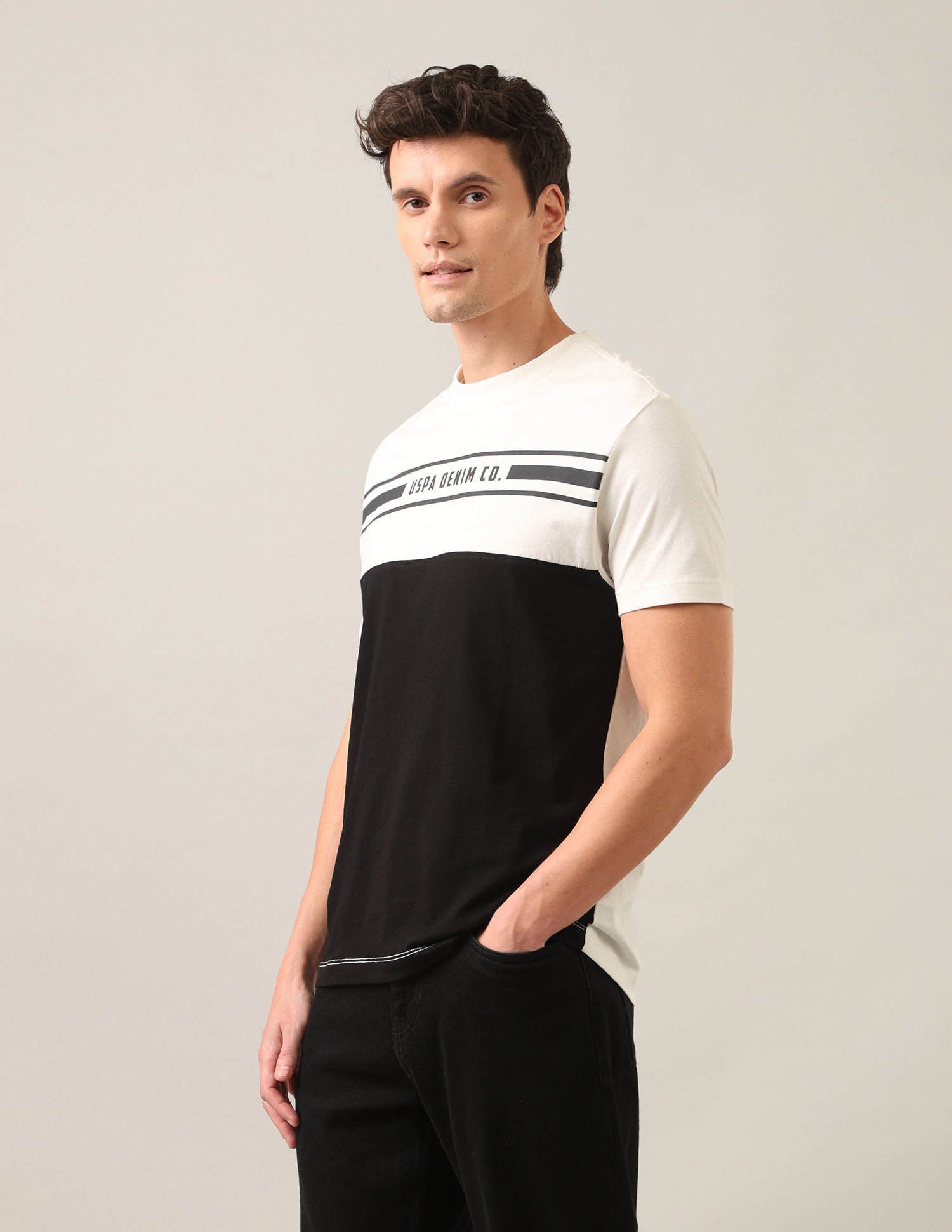 Colourblocked Regular Fit T-Shirt Ivory - U.S. Polo Assn. India | Large