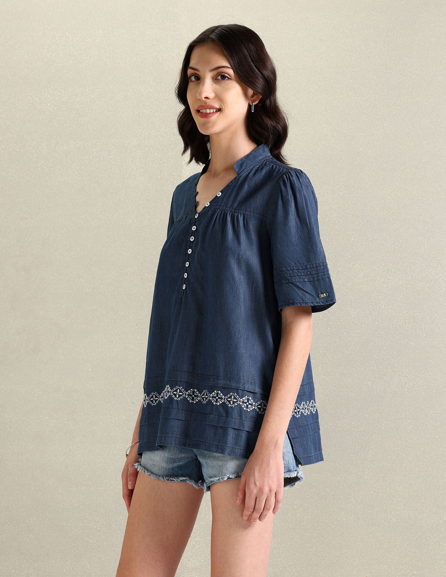 V-Neck Chambray Top Blue - U.S. POLO ASSN. | Large
