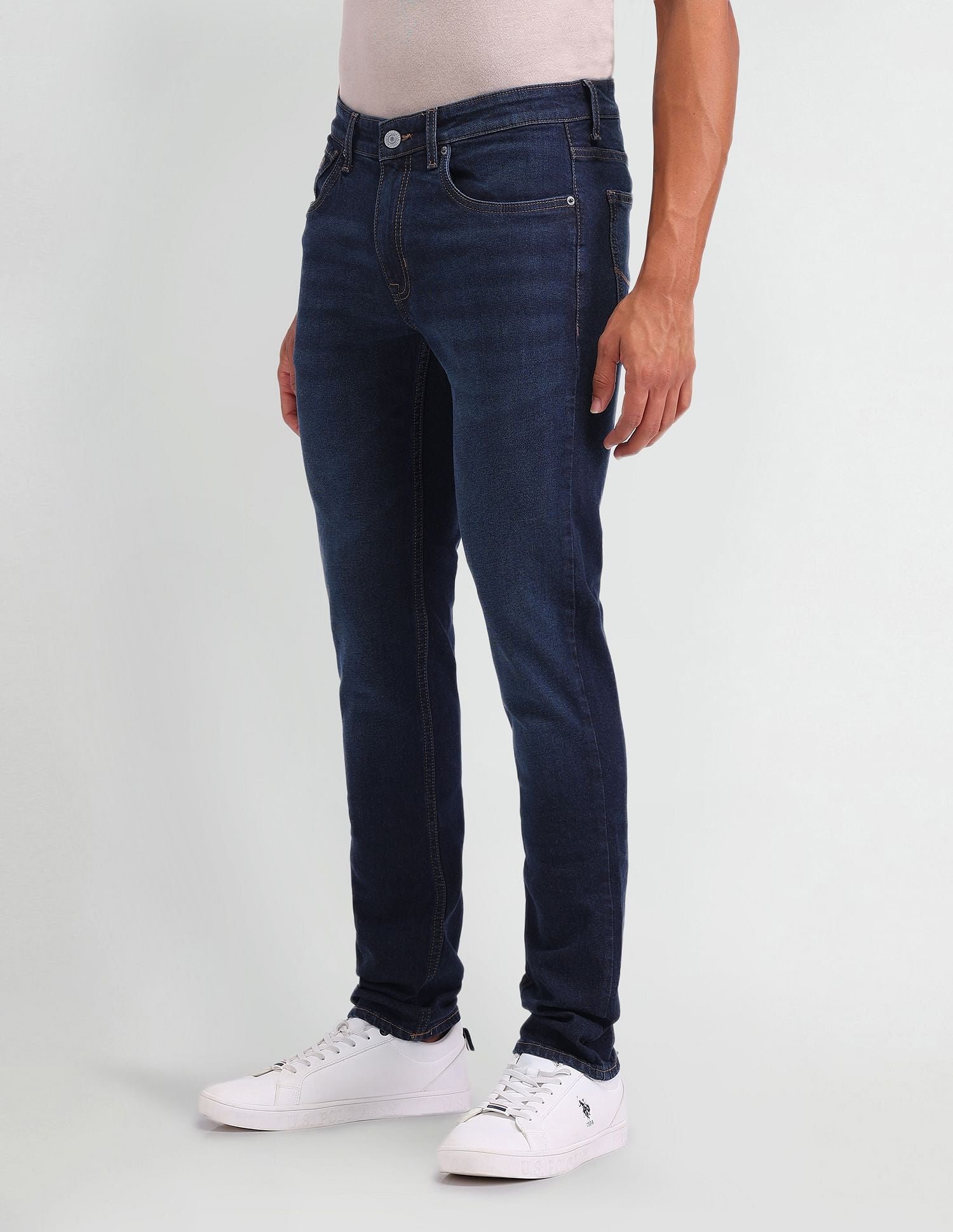 Brandon Slim Tapered Fit Blue Jeans Blue - U.S. Polo Assn. India | Large