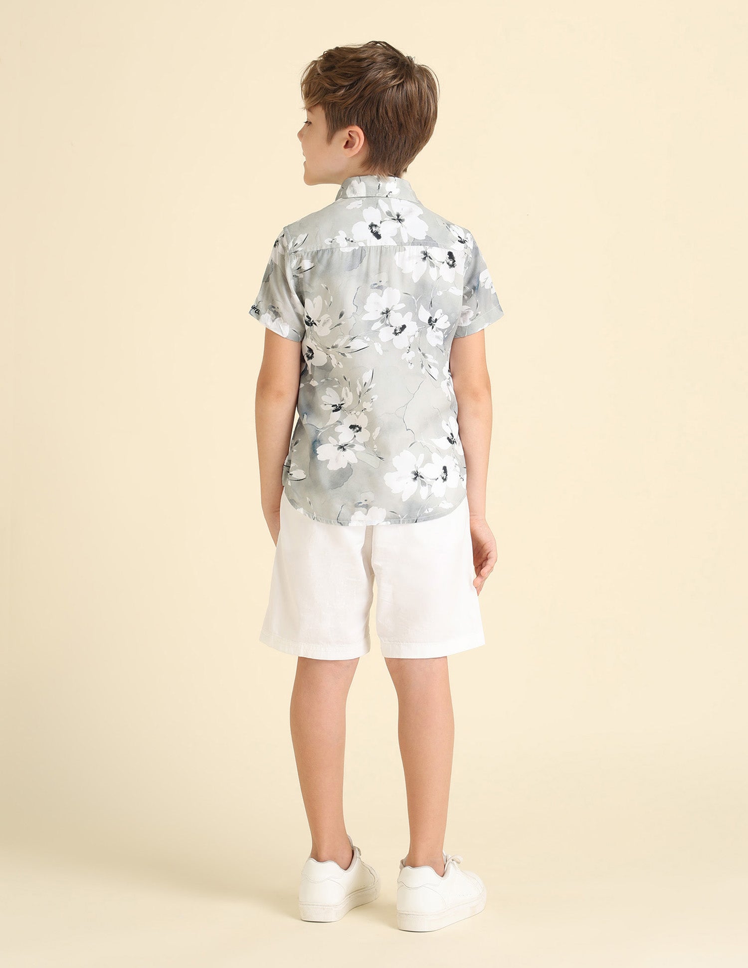 Boys Floral Printed Regular Fit Shirt Grey - U.S. POLO ASSN. | Large