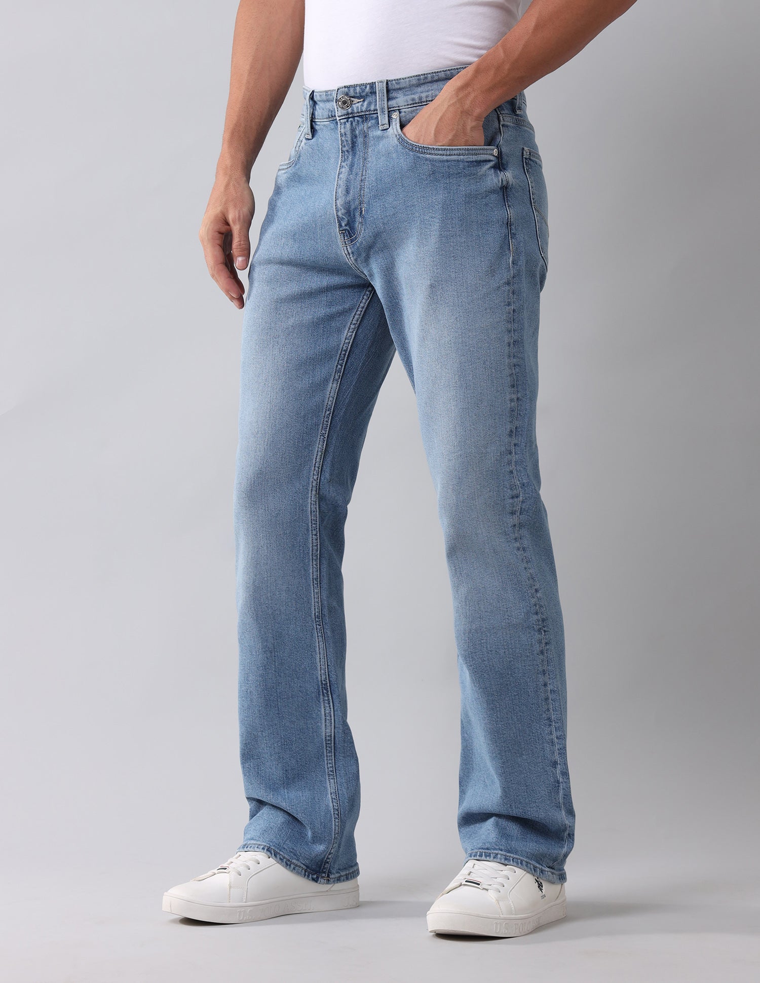 Connor Bootcut Fit Blue Jeans Light Wash - U.S. Polo Assn. India | Large