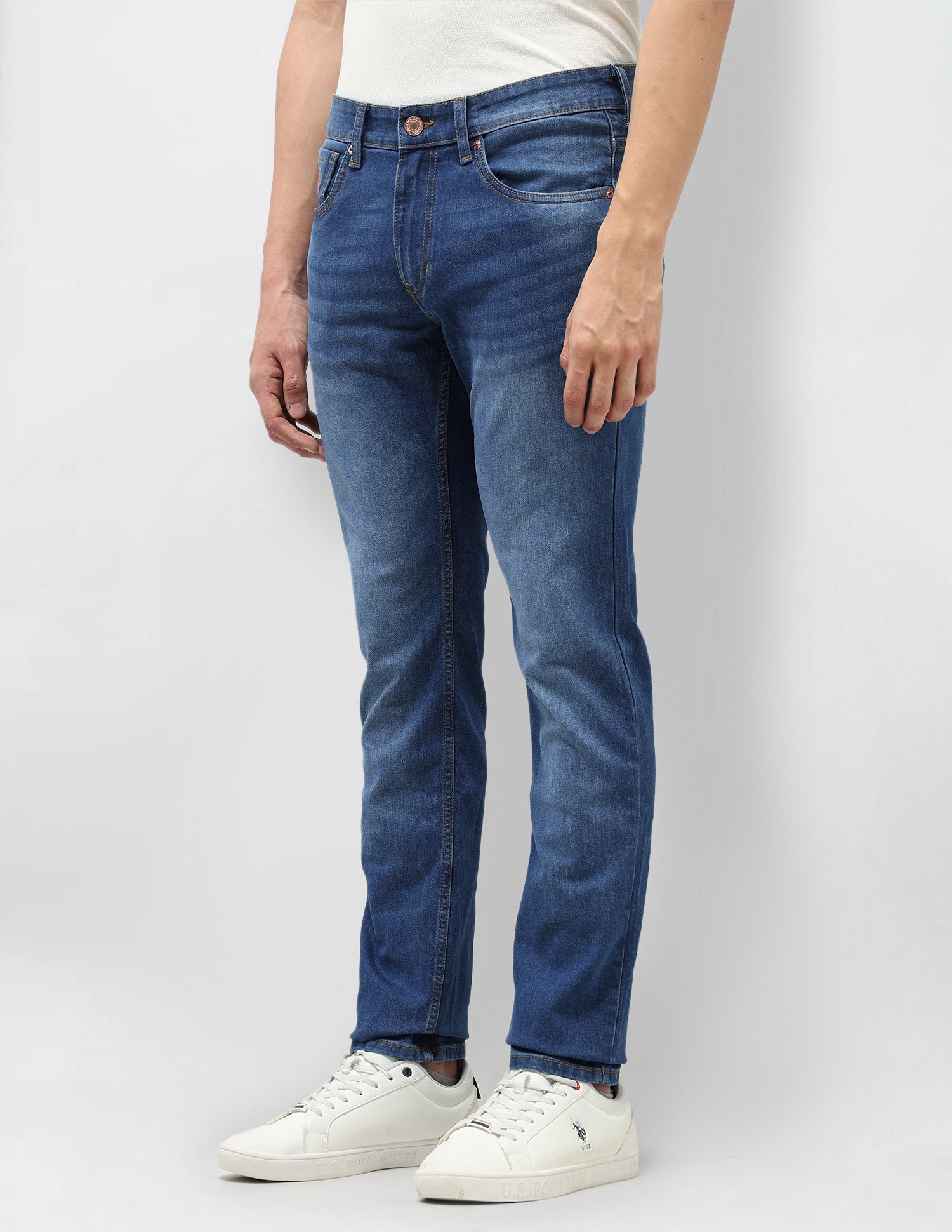Brandon Slim Tapered Fit Blue Jeans Blue - U.S. Polo Assn. India | Large