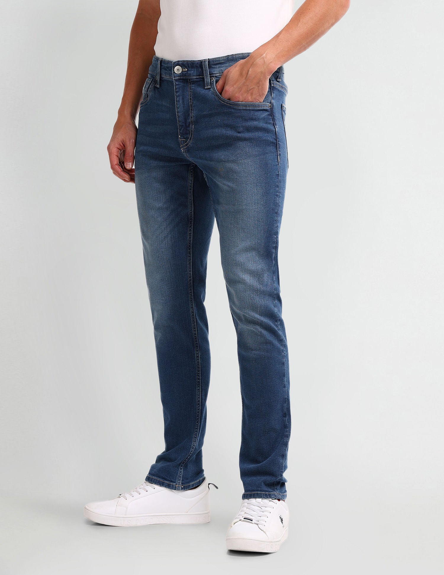 Brandon Slim Tapered Blue Jeans Blue - U.S. Polo Assn. India | Large
