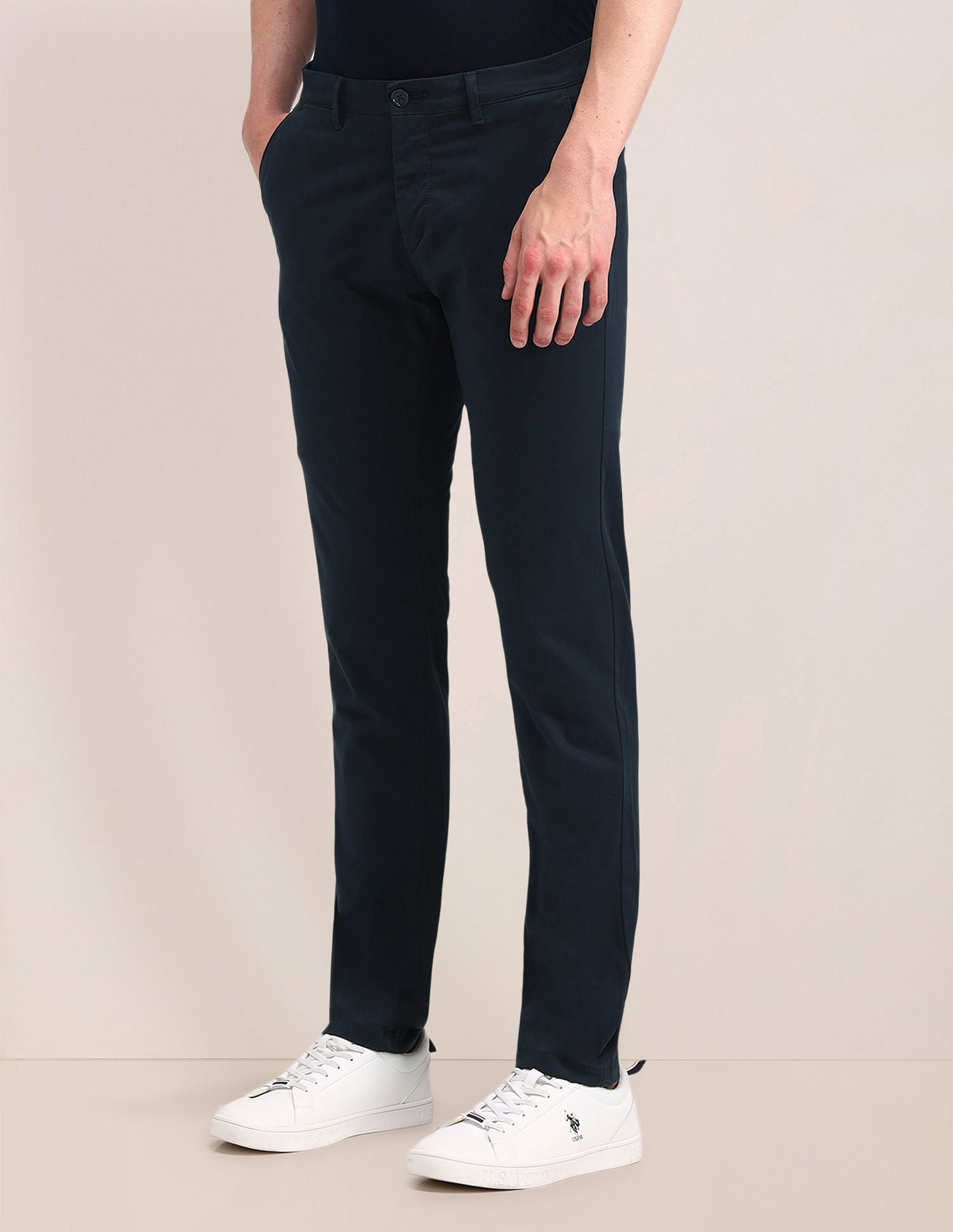 Mid Rise Regular Fit Trousers