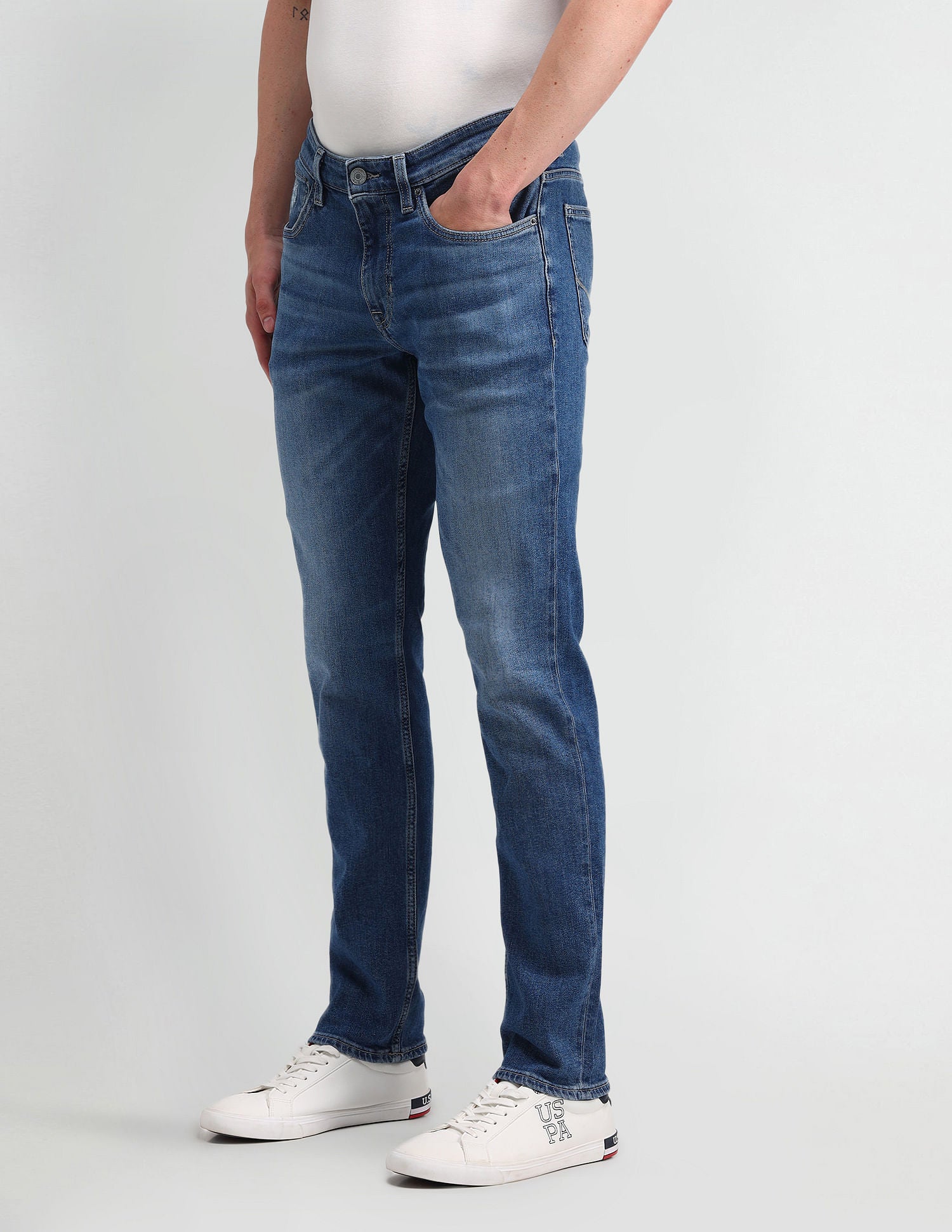 Brandon Slim Tapered Fit Blue Jeans Blue - U.S. POLO ASSN. | Large