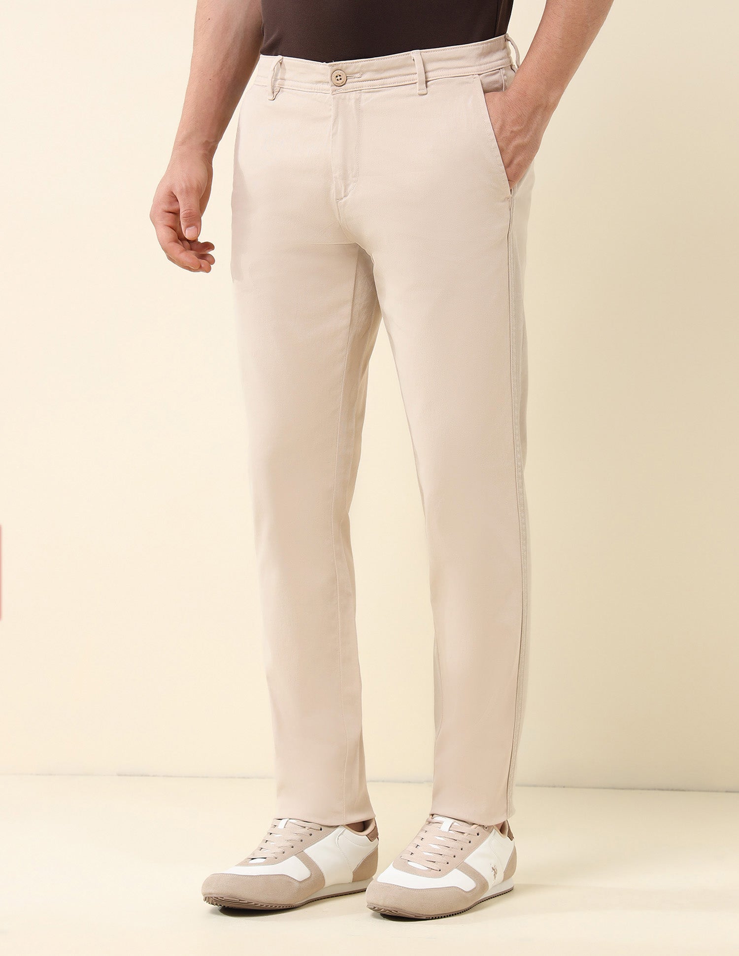 Austin Slim Fit Twill Trousers Beige - U.S. Polo Assn. India | Large