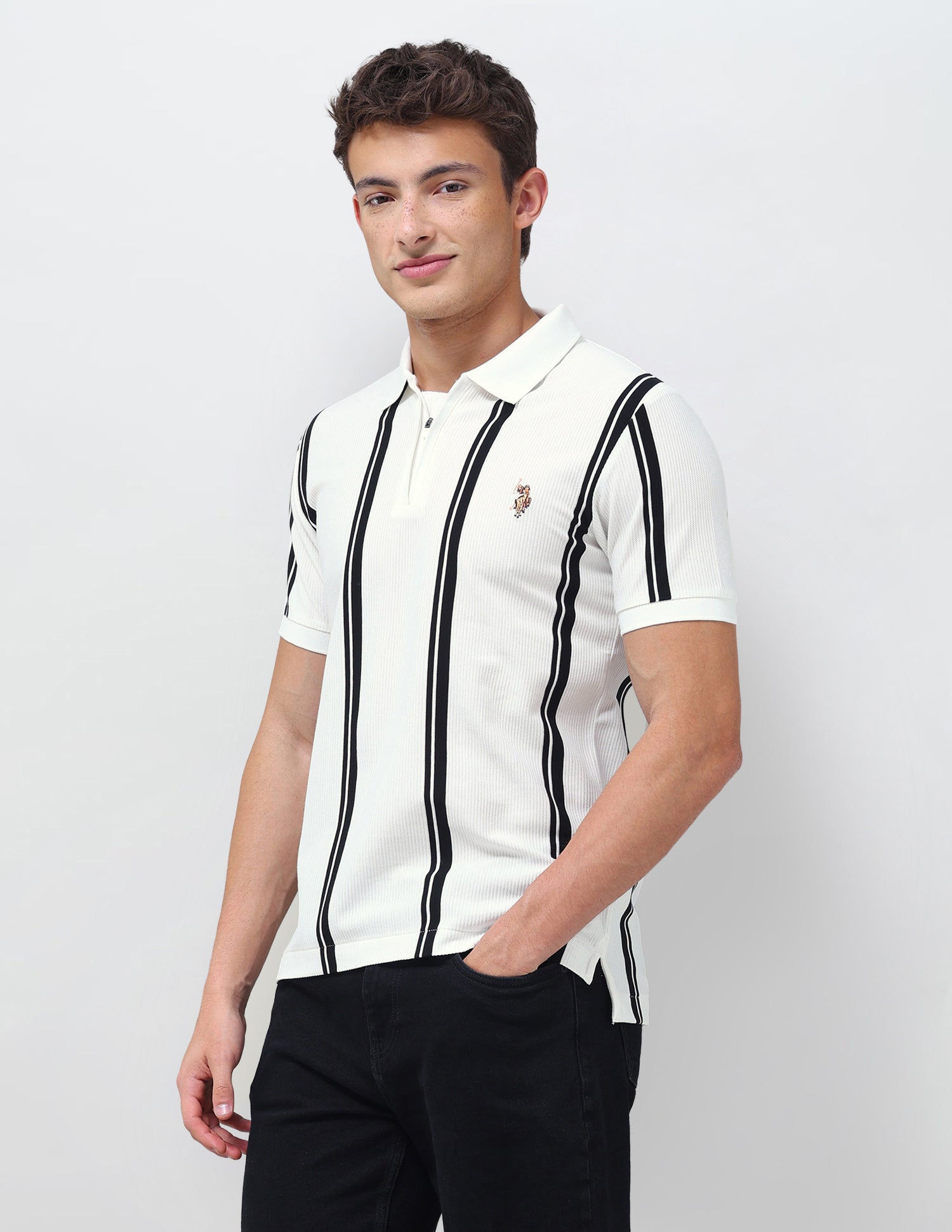 Vertical Striped Slim Fit Polo Shirt Ivory - U.S. Polo Assn. India | Large