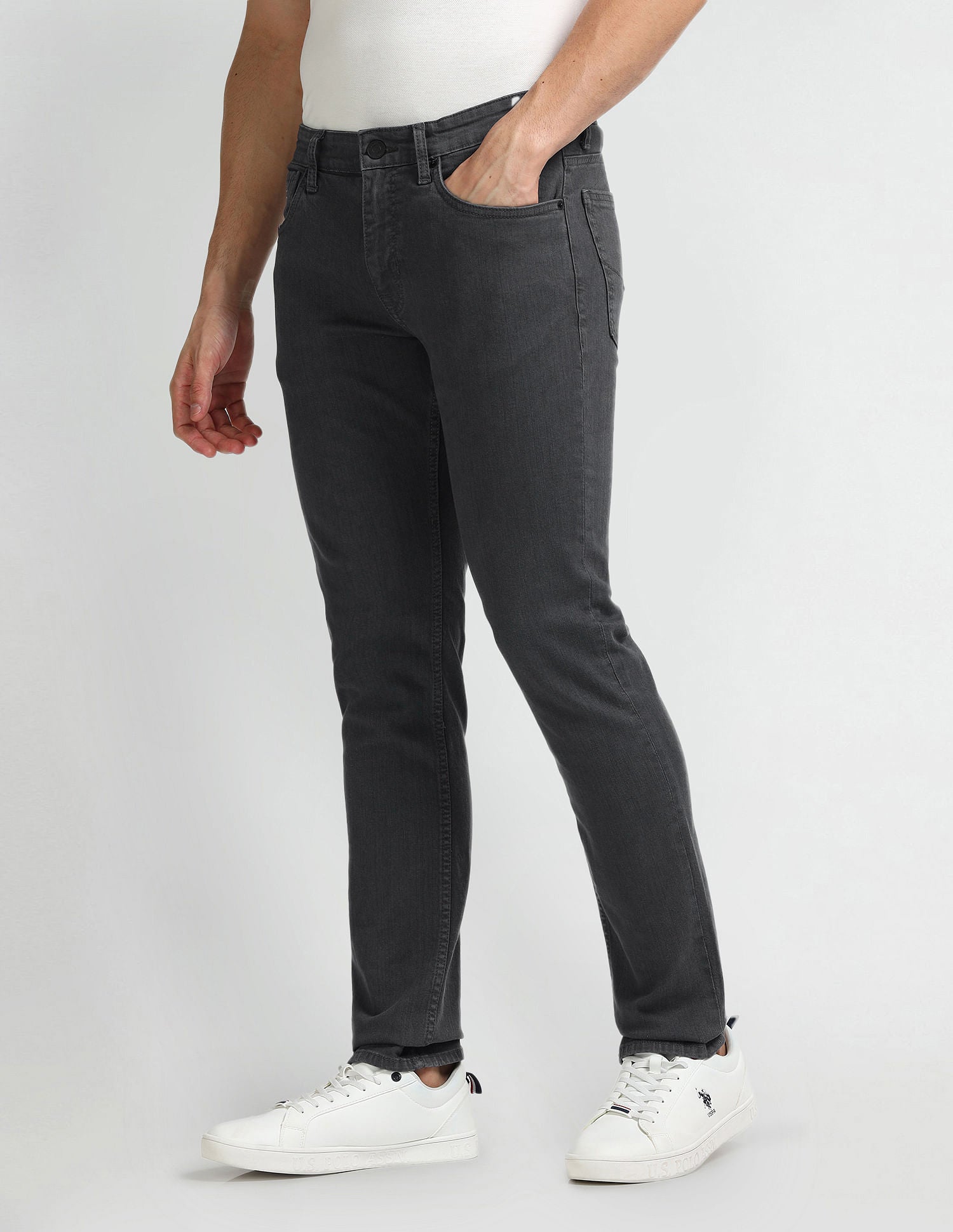 Brandon Slim Tapered Black Jeans Black - U.S. Polo Assn. India | Large