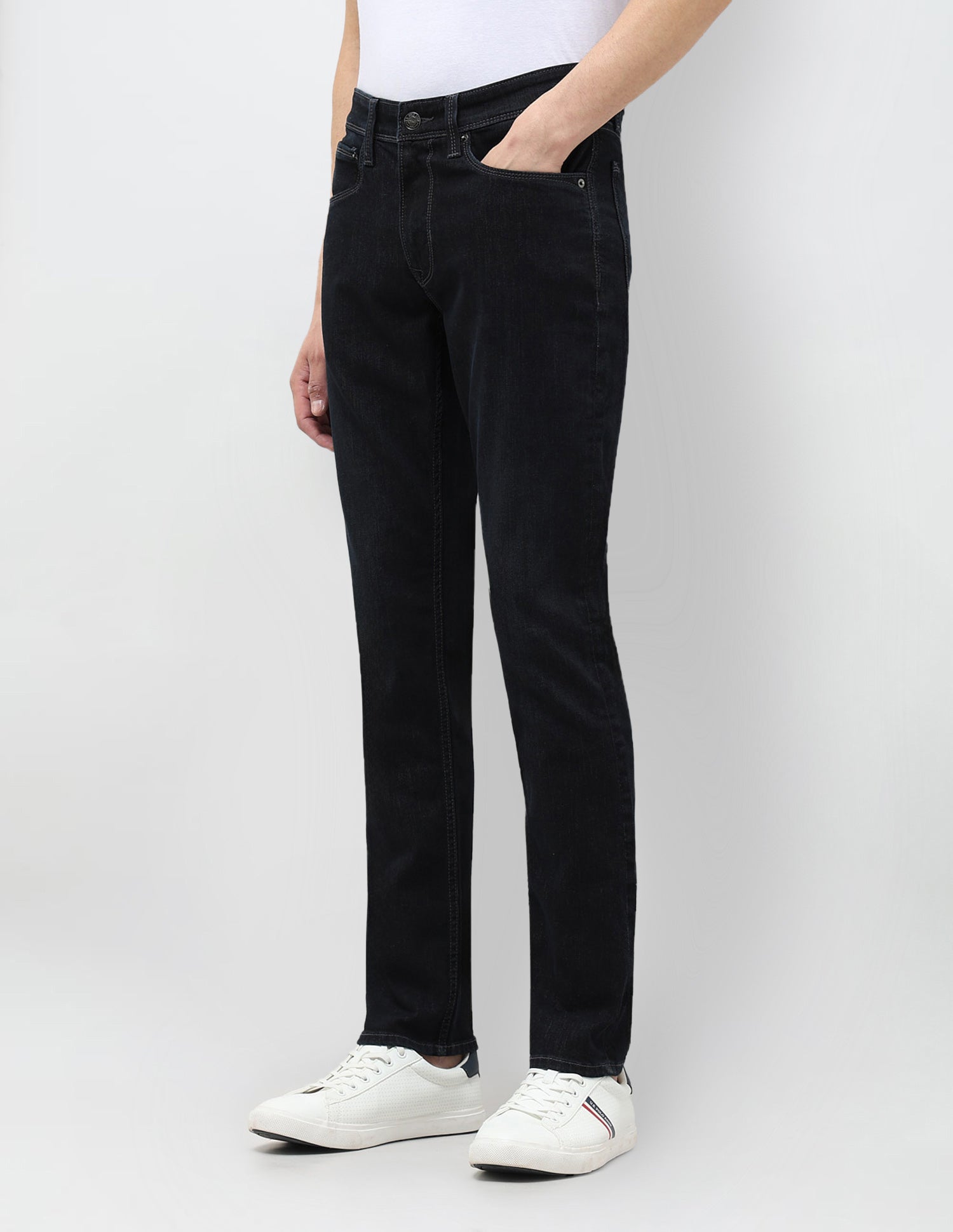 Brandon Slim Tapered Fit Blue Jeans Dark Blue - U.S. POLO ASSN. | Large