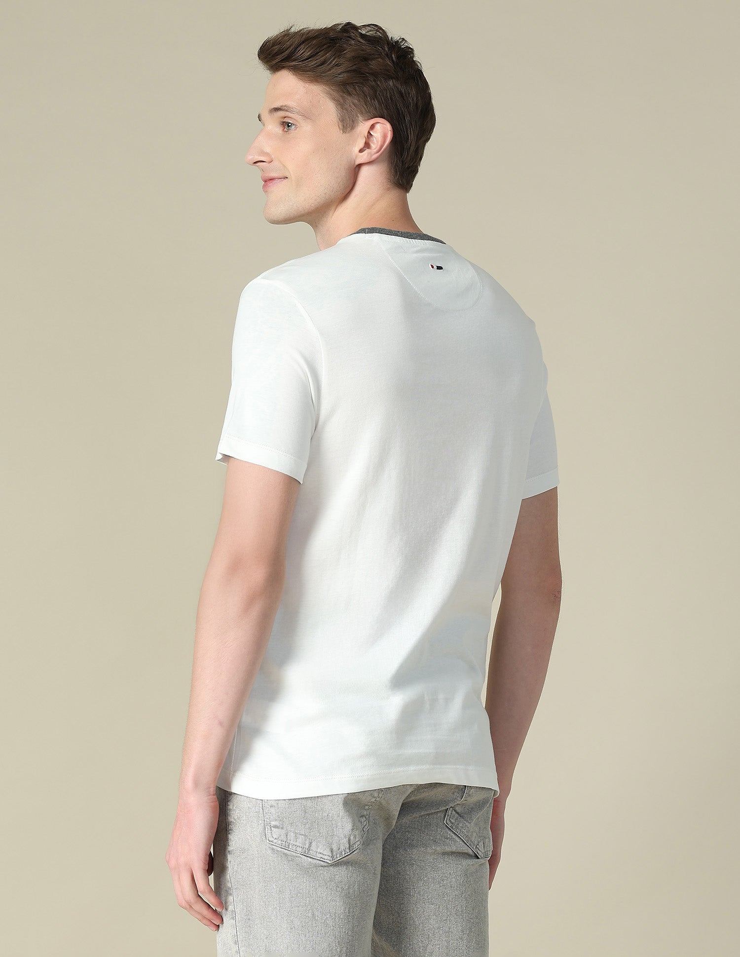 Graphic Brand Printed Slim Fit T-Shirt Ivory - U.S. Polo Assn. India | Large