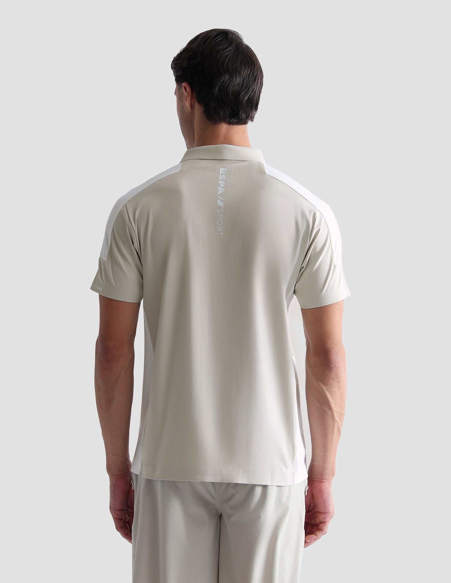 Colorblocked Active Polo Shirt Beige - U.S. POLO ASSN. | Large