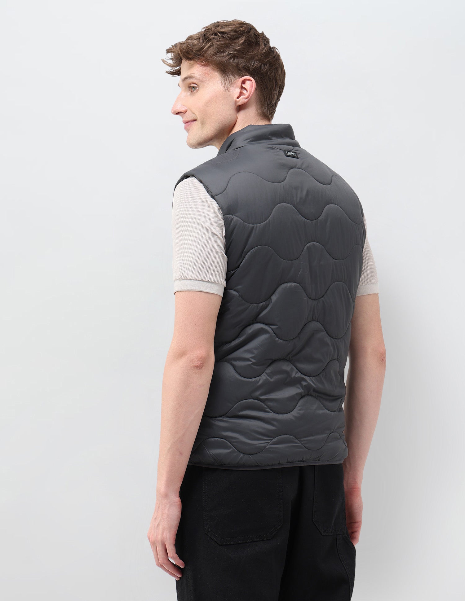 Regular Fit Sleeveless Quilted Jacket Dark Grey - U.S. Polo Assn. India | Large