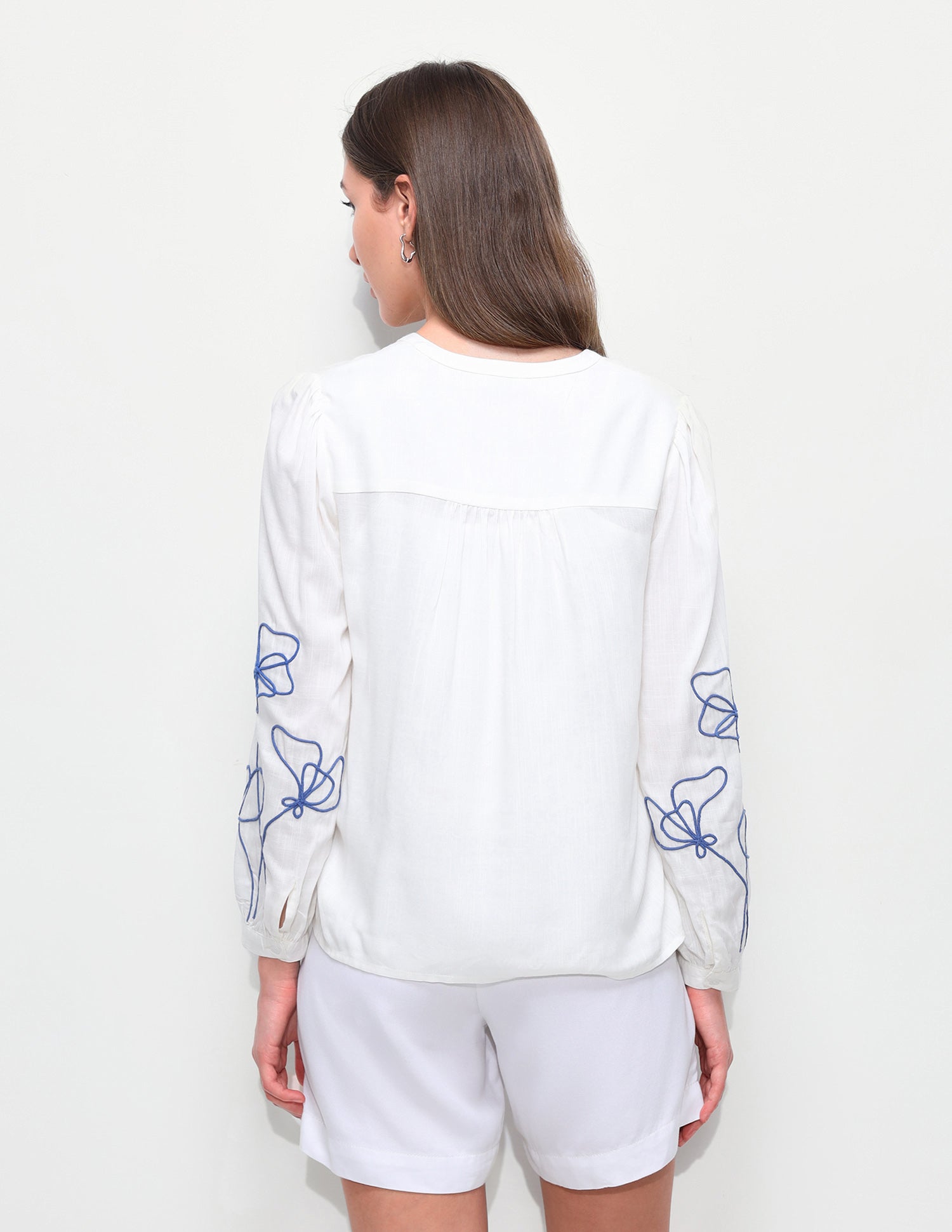 Floral cord embroidered relaxed fit top Off White - U.S. Polo Assn. India | Large