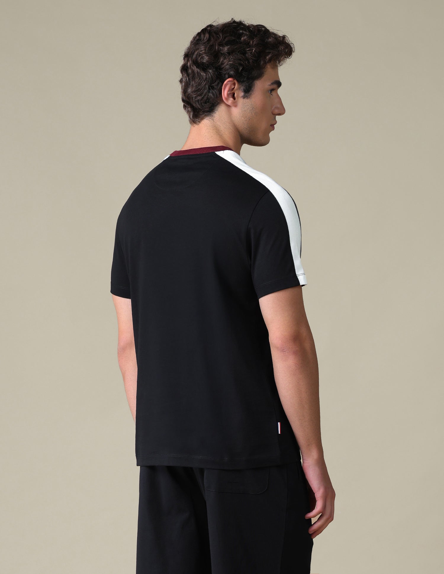Slim Fit Colour Blocked T-Shirt Black - U.S. Polo Assn. India | Large