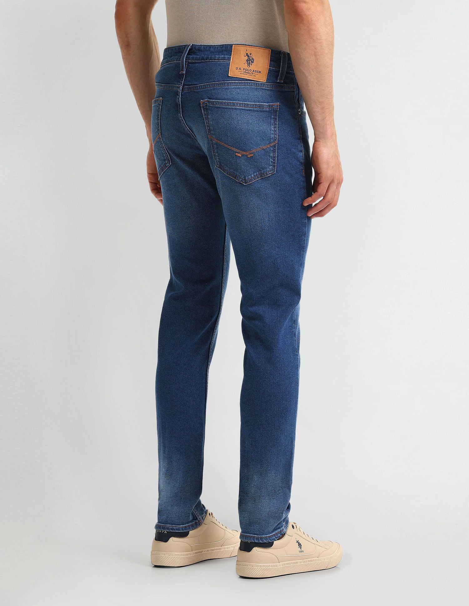 Brandon Slim Tapered Blue Jeans Light Blue - U.S. Polo Assn. India | Large