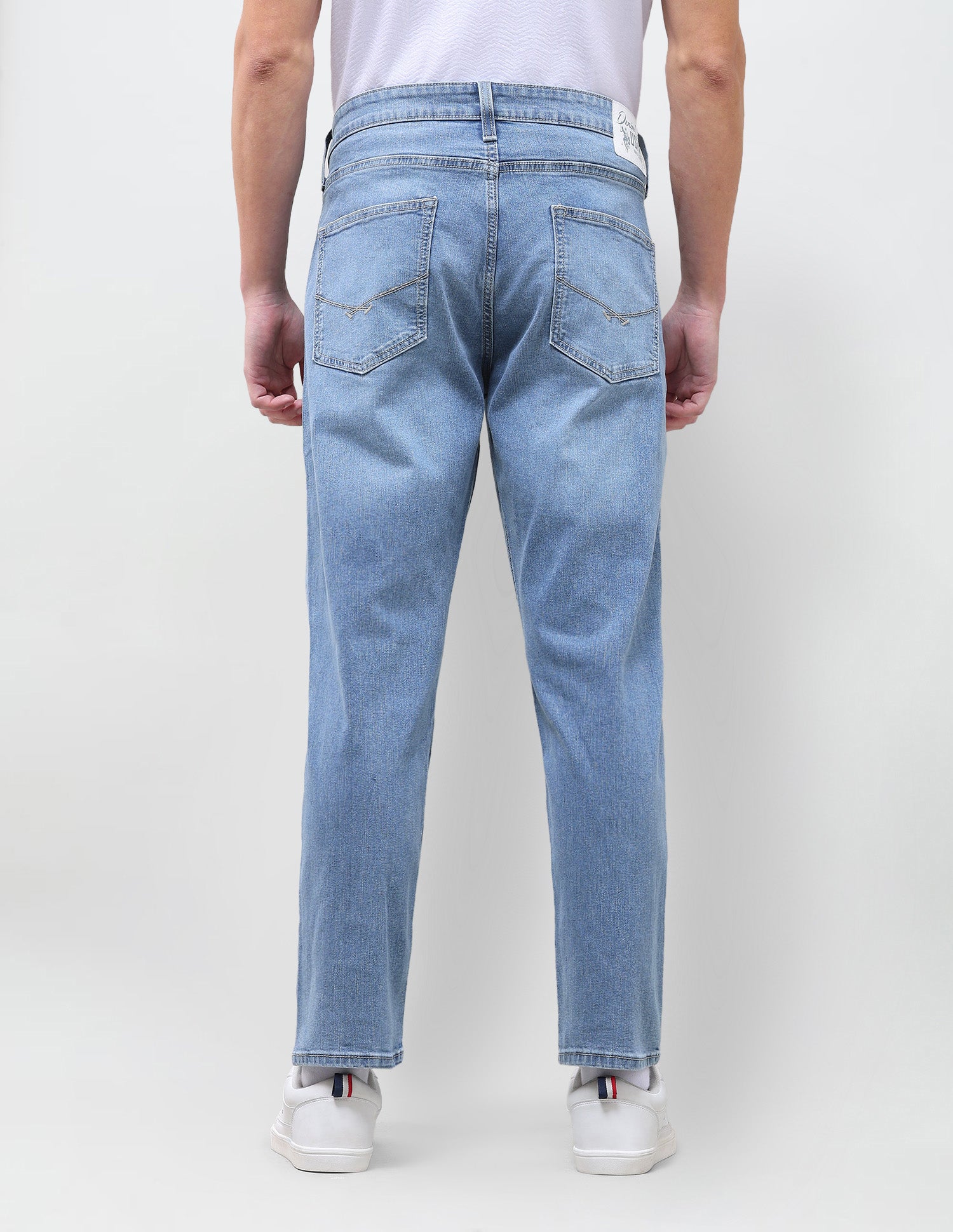 Cole Comfort Cropped Fit Blue Jeans Light Indigo - U.S. Polo Assn. India | Large