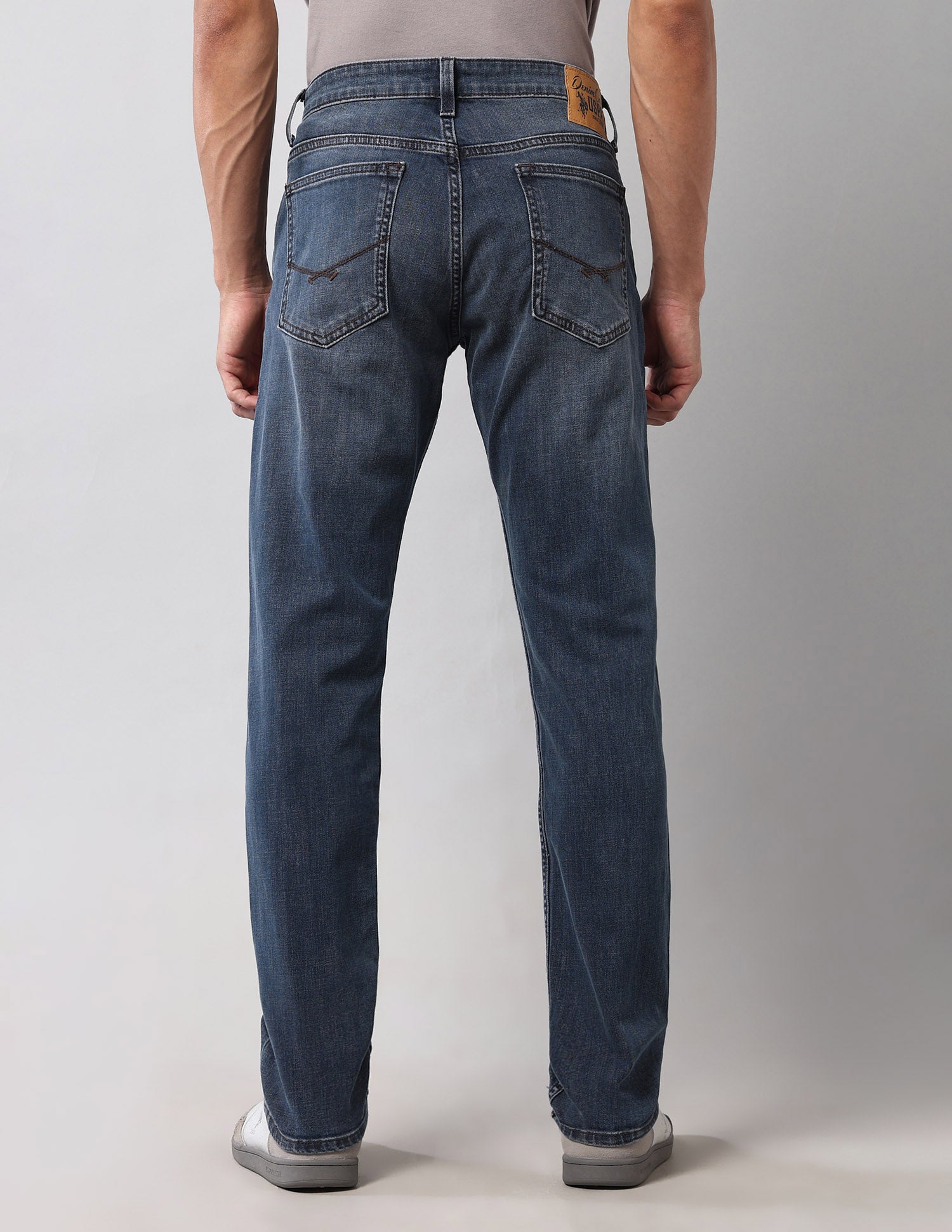 Brandon Slim Tapered Fit Blue Vintage Jeans Medium Wash - U.S. Polo Assn. India | Large