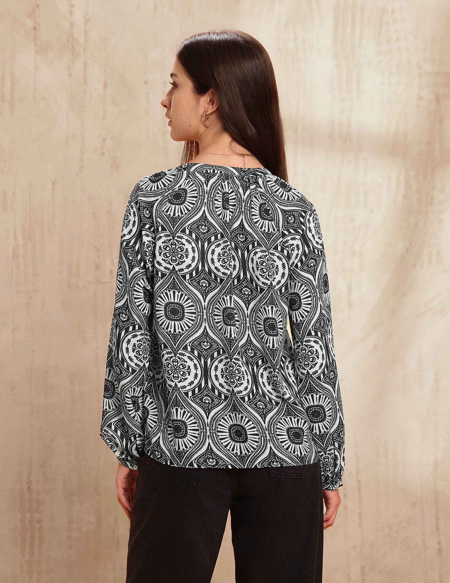 Relaxed Fit Abstract Printed Top Black - U.S. POLO ASSN. | Large