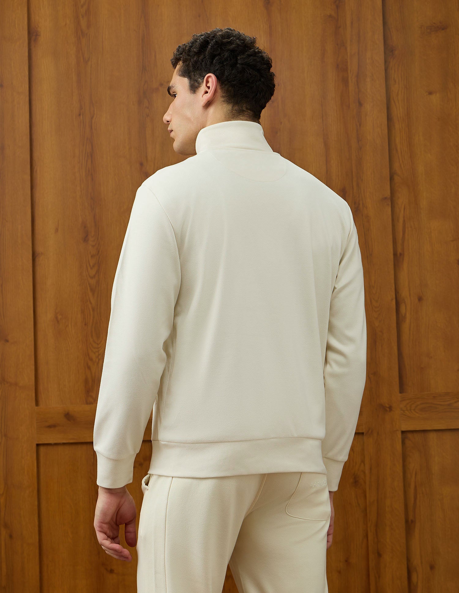 Equestrian Aisle Theater Textured Sweatshirt Off White - U.S. POLO ASSN. | Large