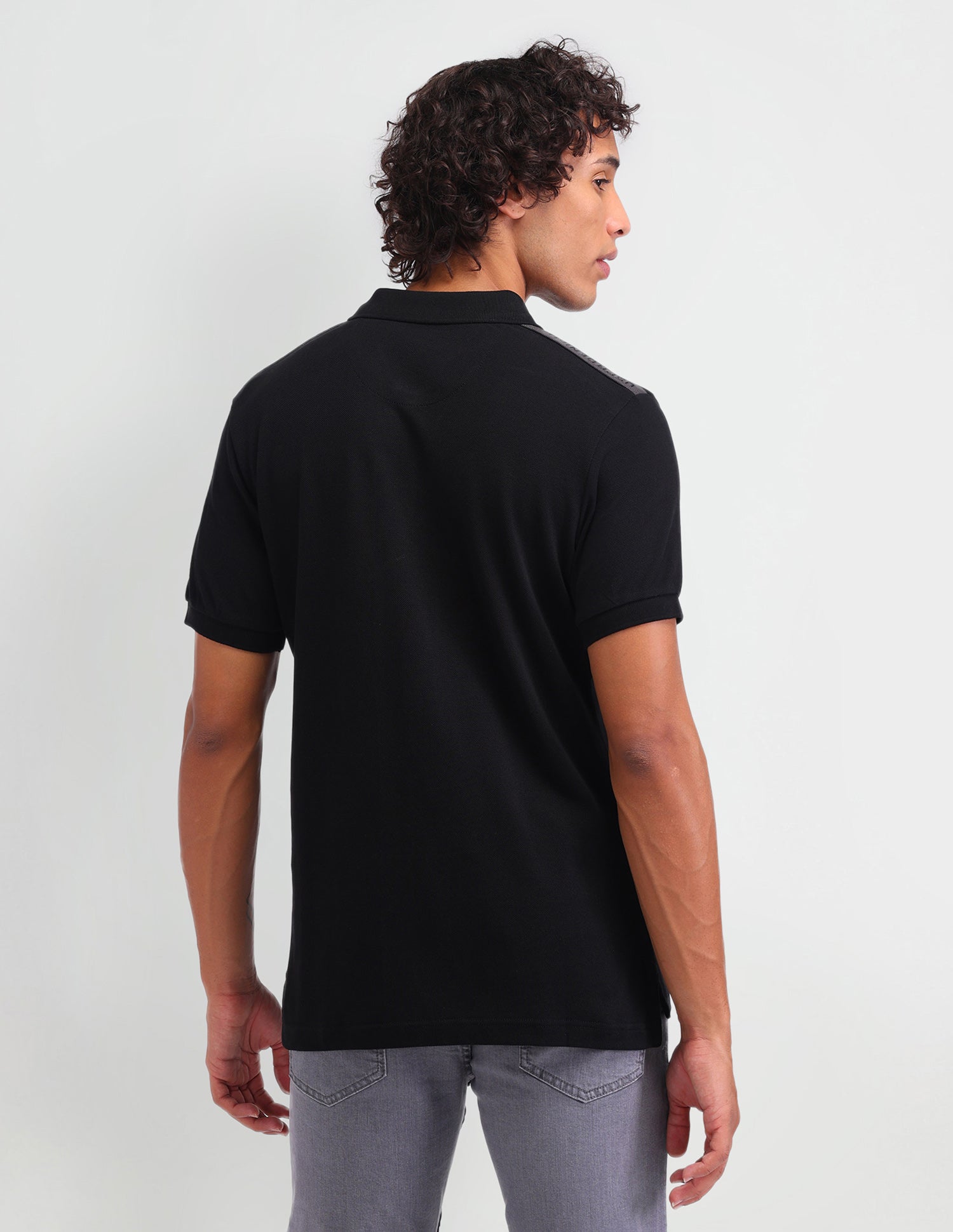 Solid Cotton Muscle Fit Polo Shirt Black - U.S. Polo Assn. India | Large