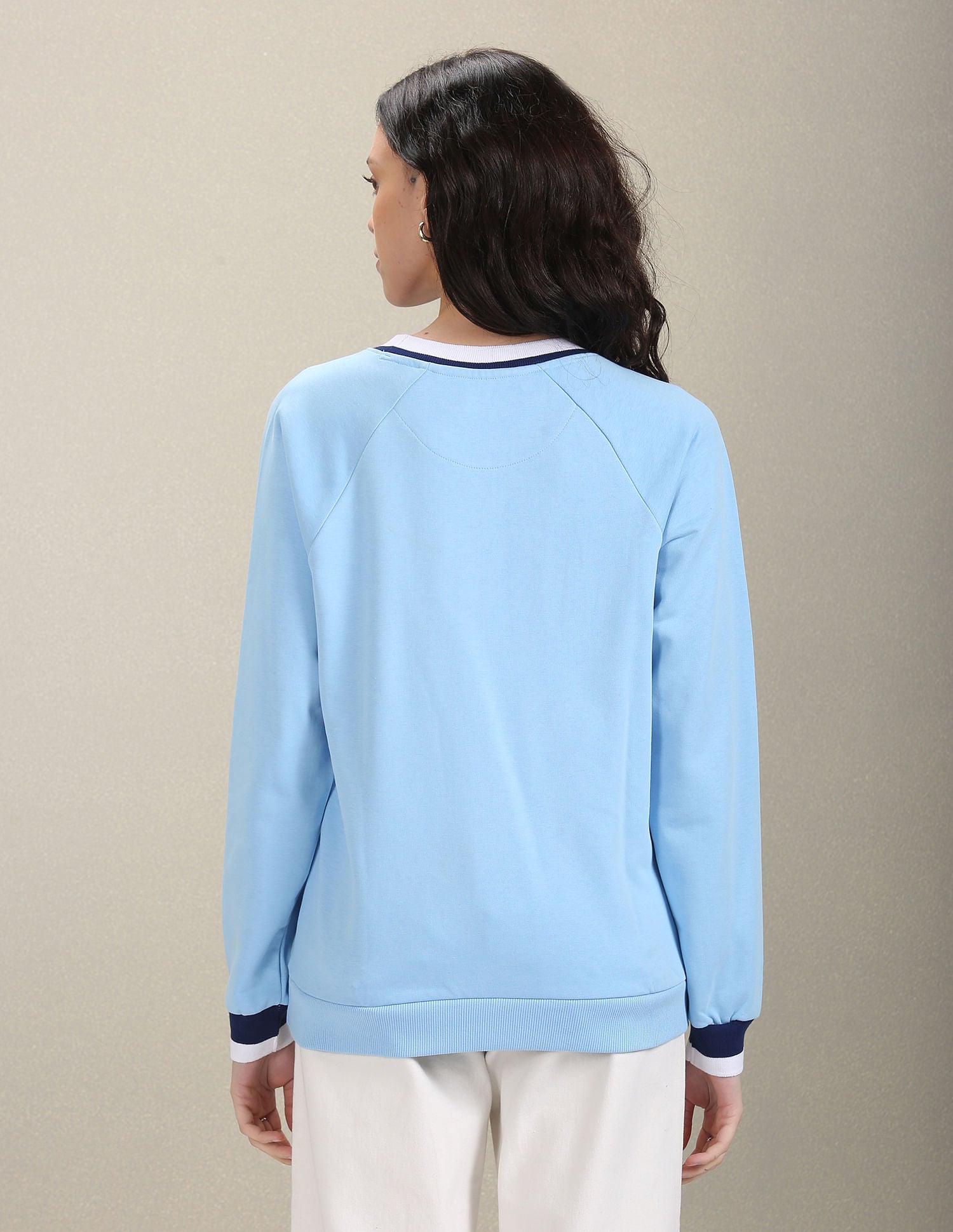 Crew Neck Raglan Sleeve Sweatshirt Light Blue - U.S. Polo Assn. India | Large