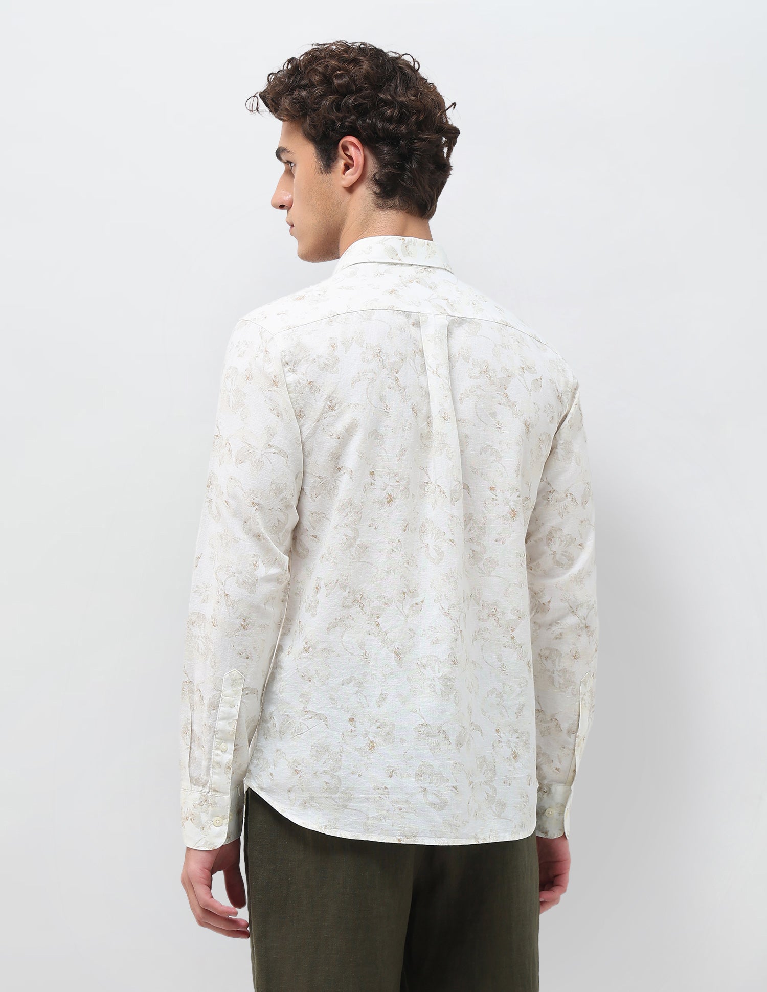 Floral Printed Regular Fit Shirt Ivory - U.S. Polo Assn. India | Large