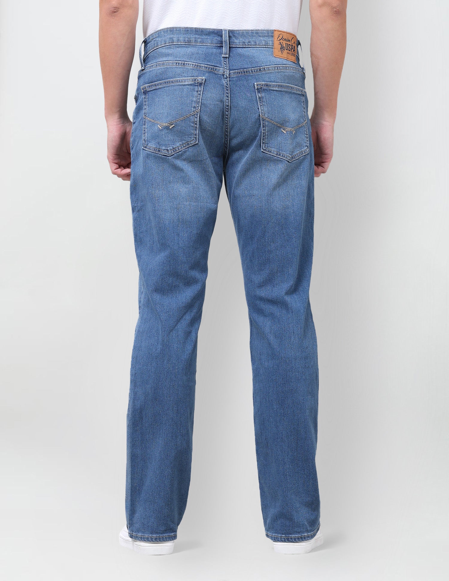 Connor Bootcut Fit Blue Jeans Light Indigo - U.S. Polo Assn. India | Large